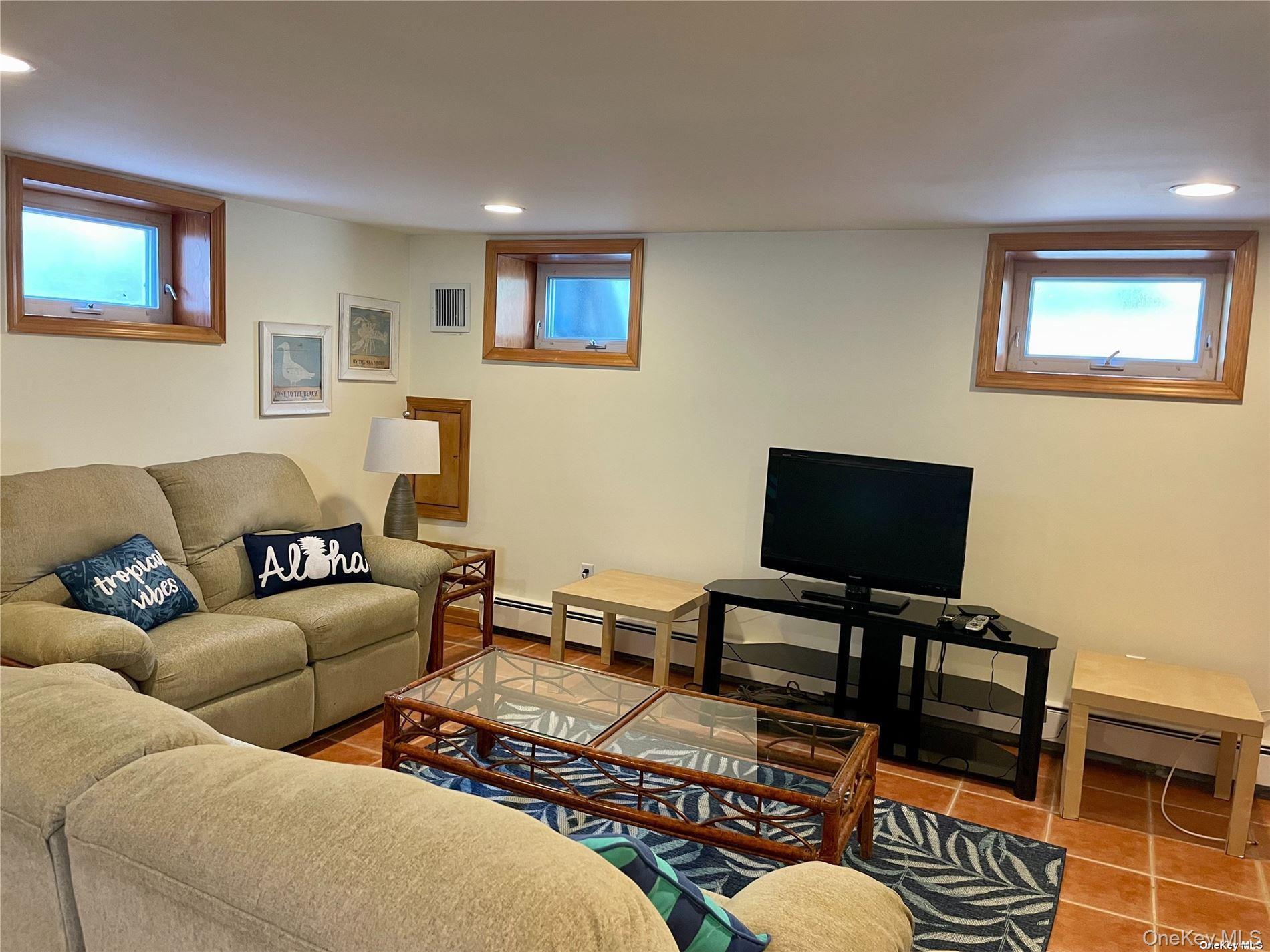 #14 photo, 89 Lynbrook, Point Lookout , NY 11569