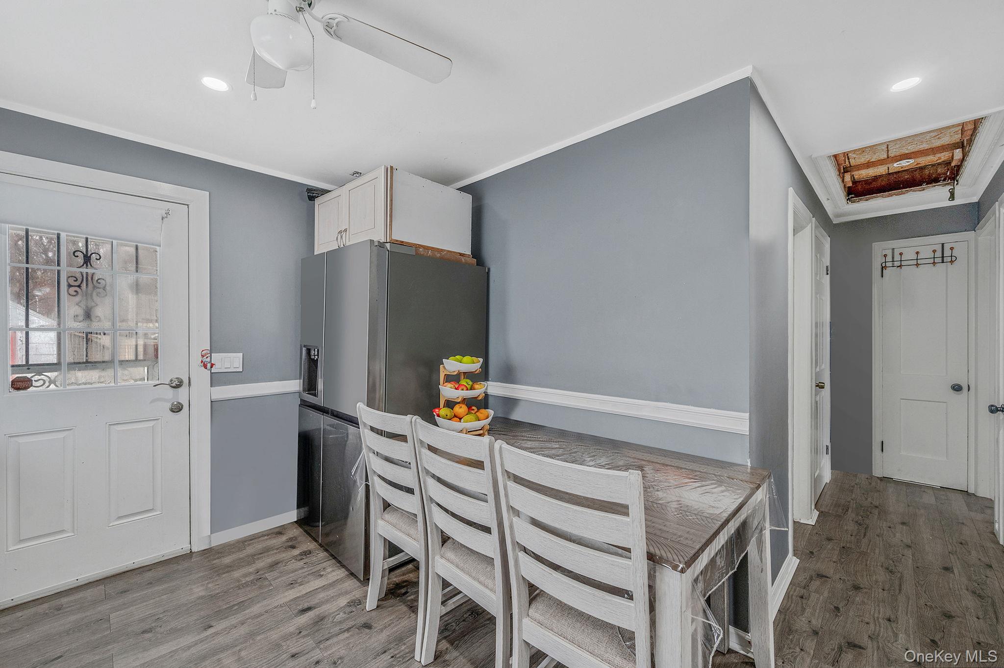 #9 photo, 26 Smith Street, Amityville , NY 11701