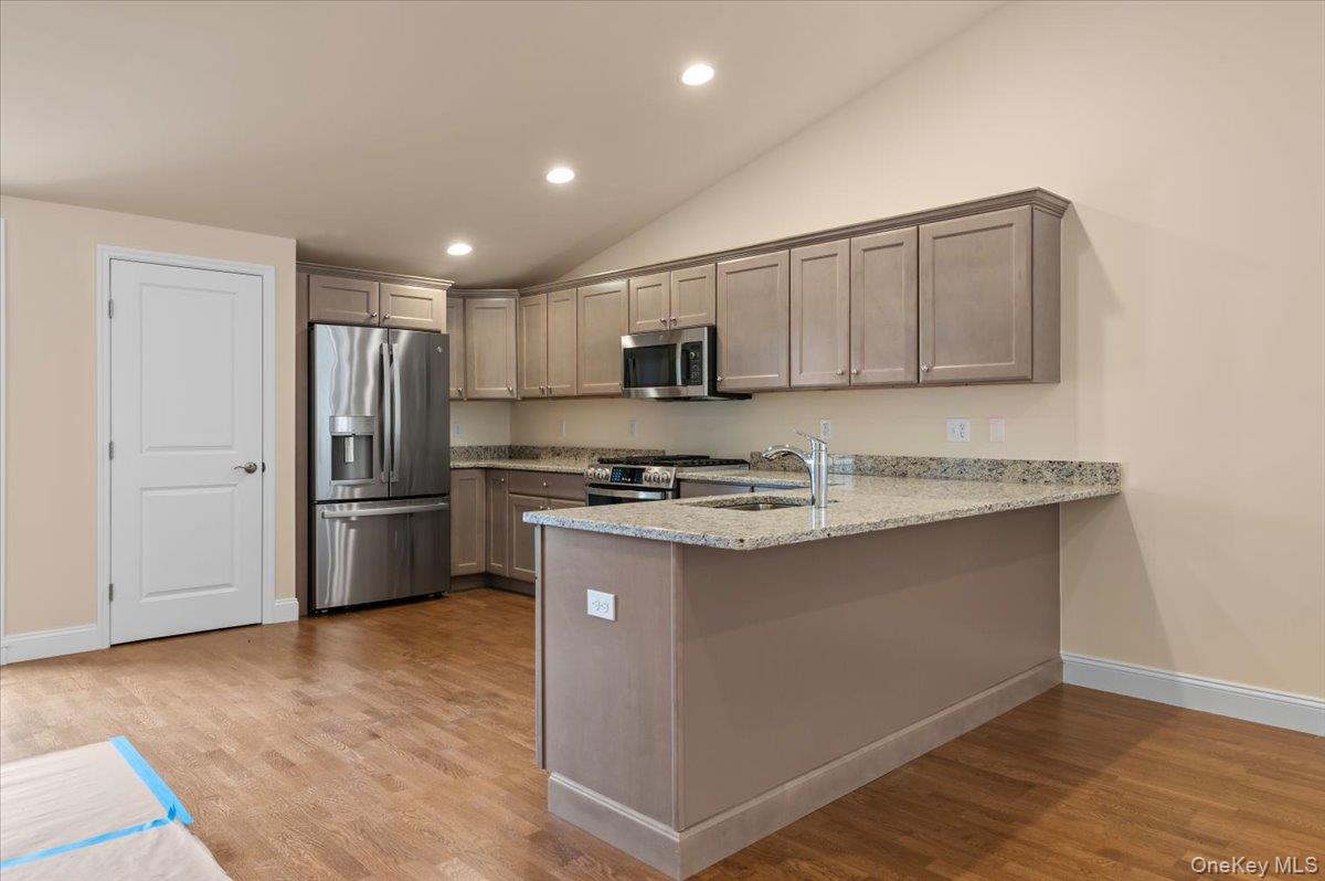 #6 photo, 4 Steven Circle, 롱 아일랜드 Dix Hills , NY 11746