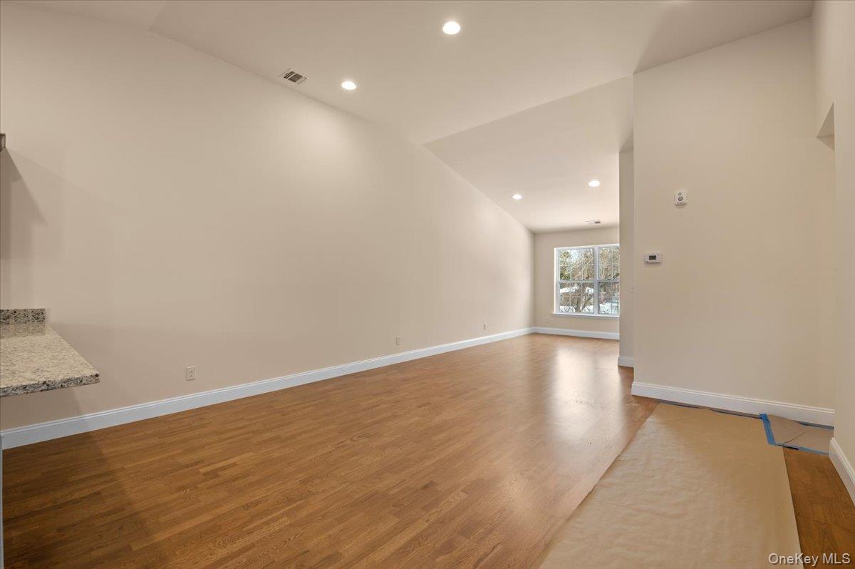 #9 photo, 4 Steven Circle, 롱 아일랜드 Dix Hills , NY 11746