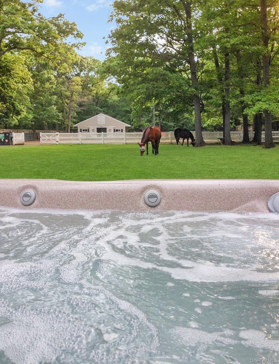 #4 photo, 14 Hillside Avenue, Saint James , NY 11780