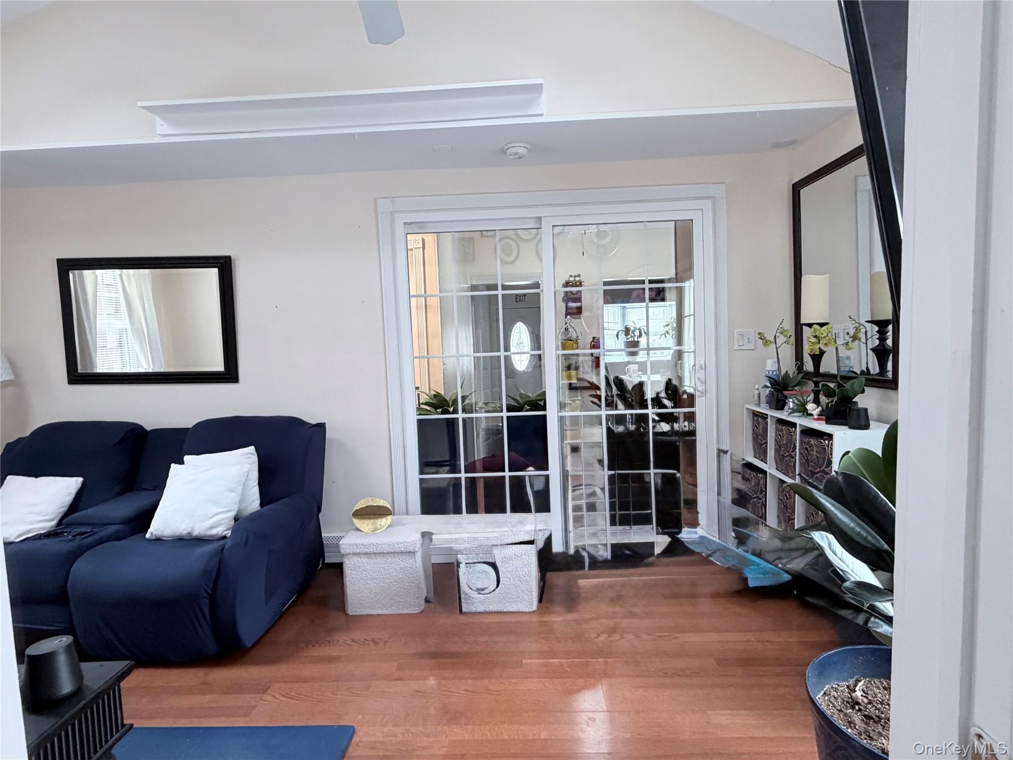 #10 photo, 23 Gray Avenue, Саффолк ‖ Medford , NY 11763