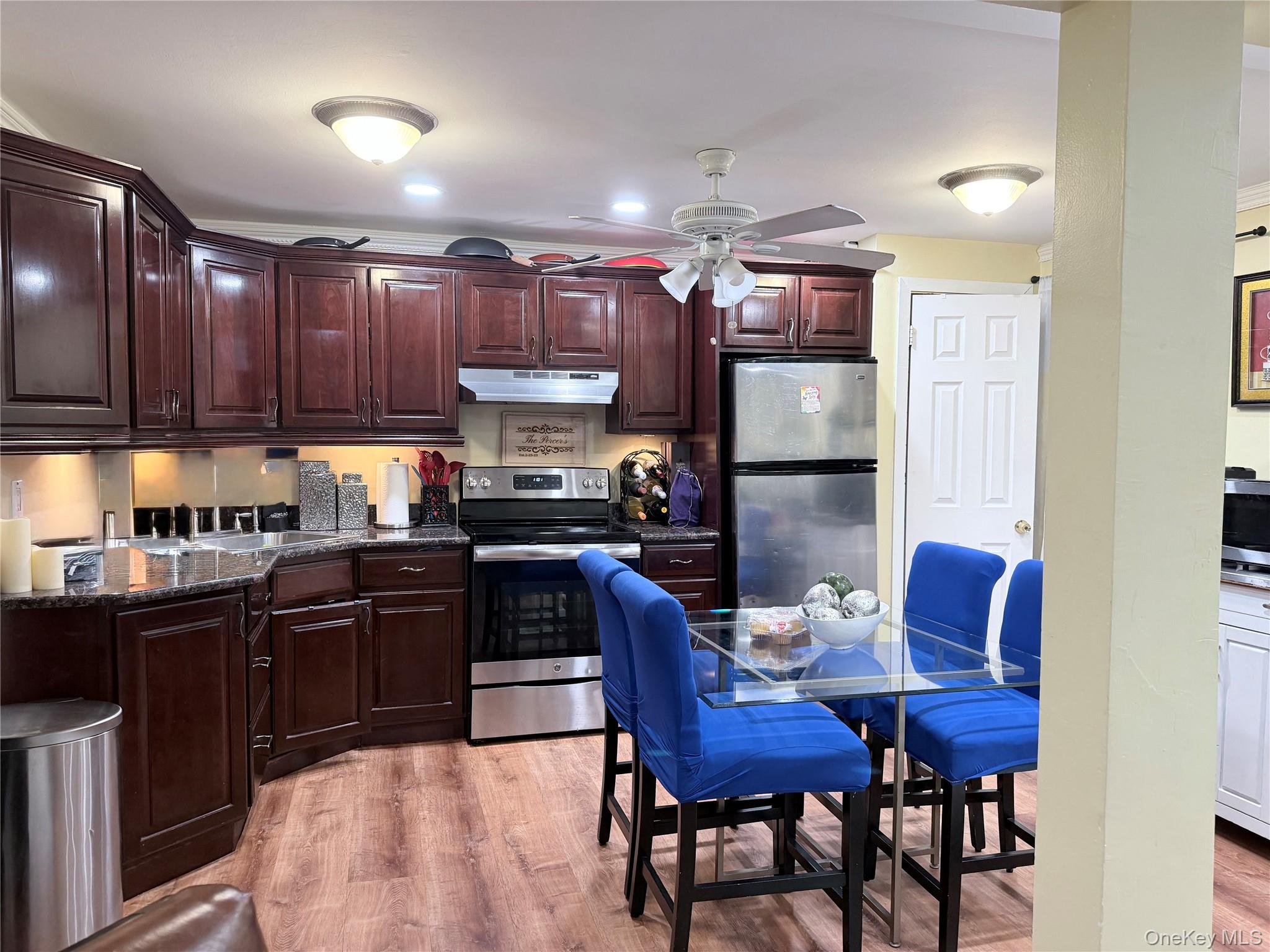 #20 photo, 23 Gray Avenue, Саффолк ‖ Medford , NY 11763