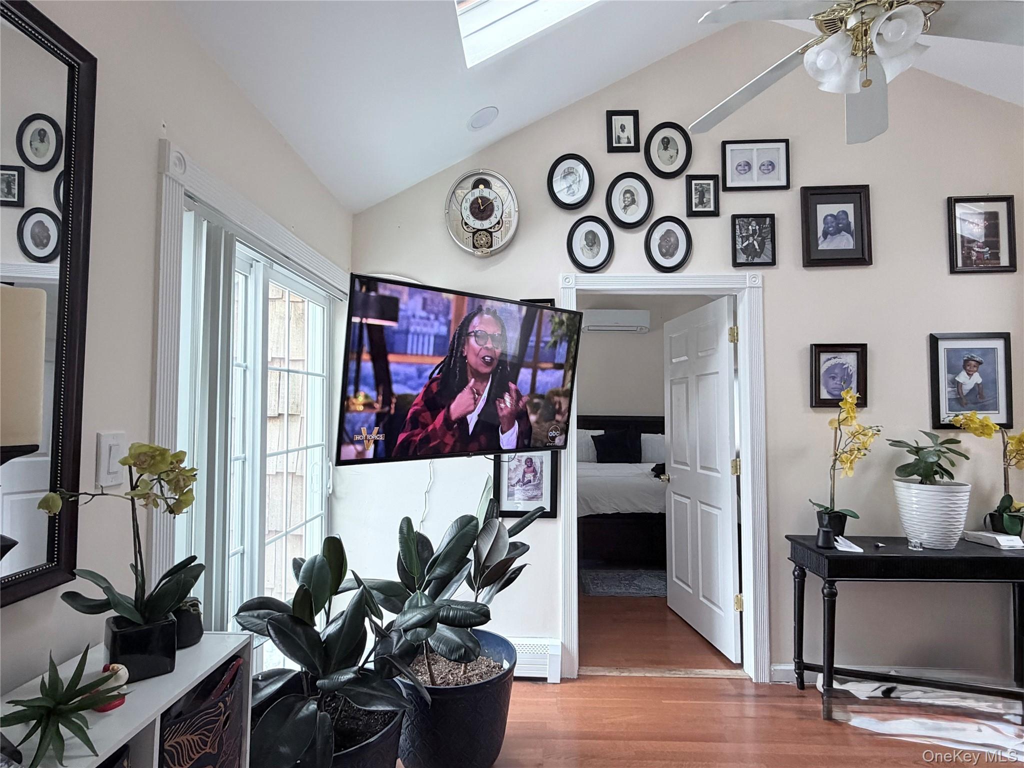 #8 photo, 23 Gray Avenue, Саффолк ‖ Medford , NY 11763