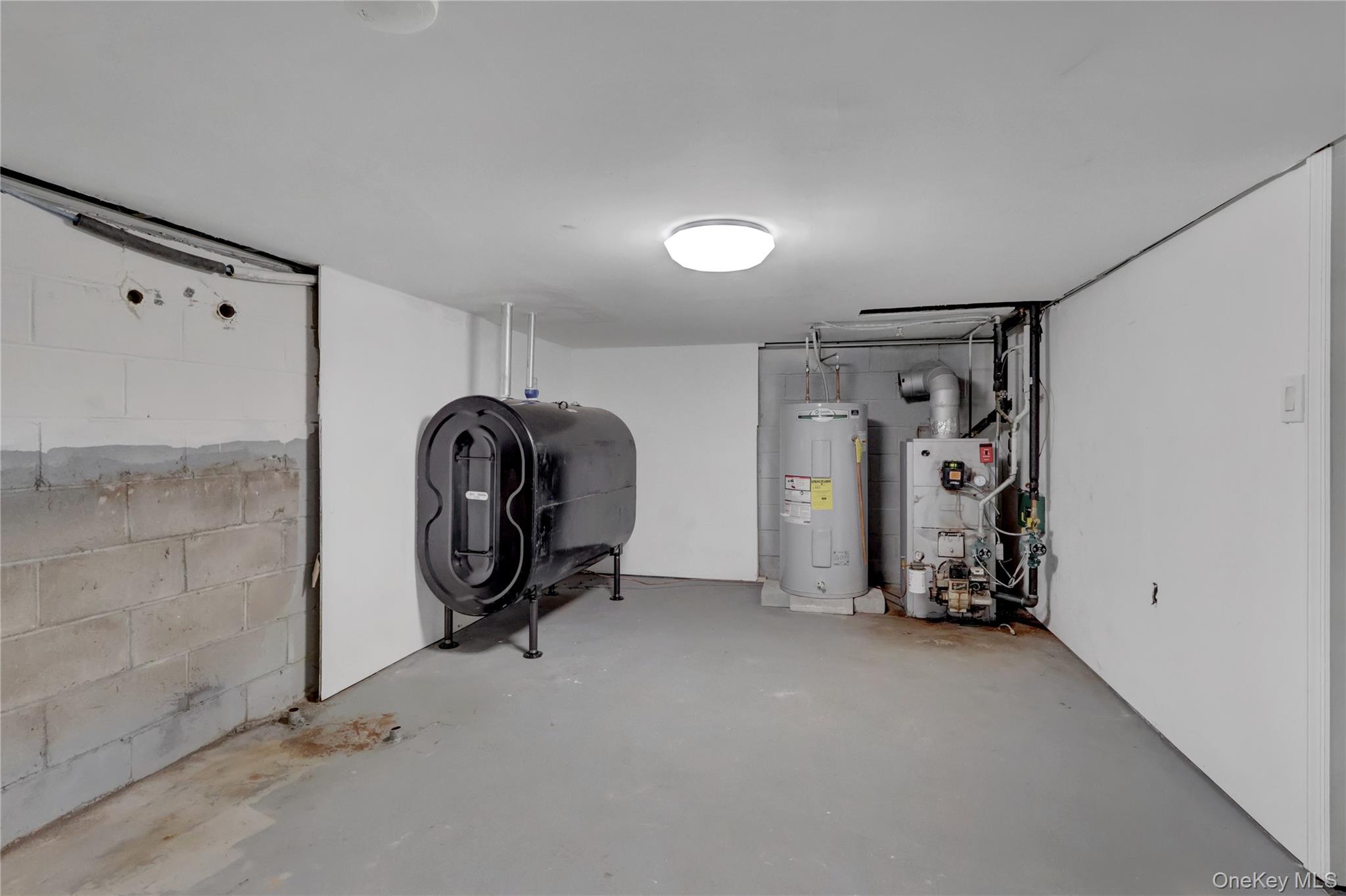 #19 photo, 57 Middle Island Road, Medford , NY 11763