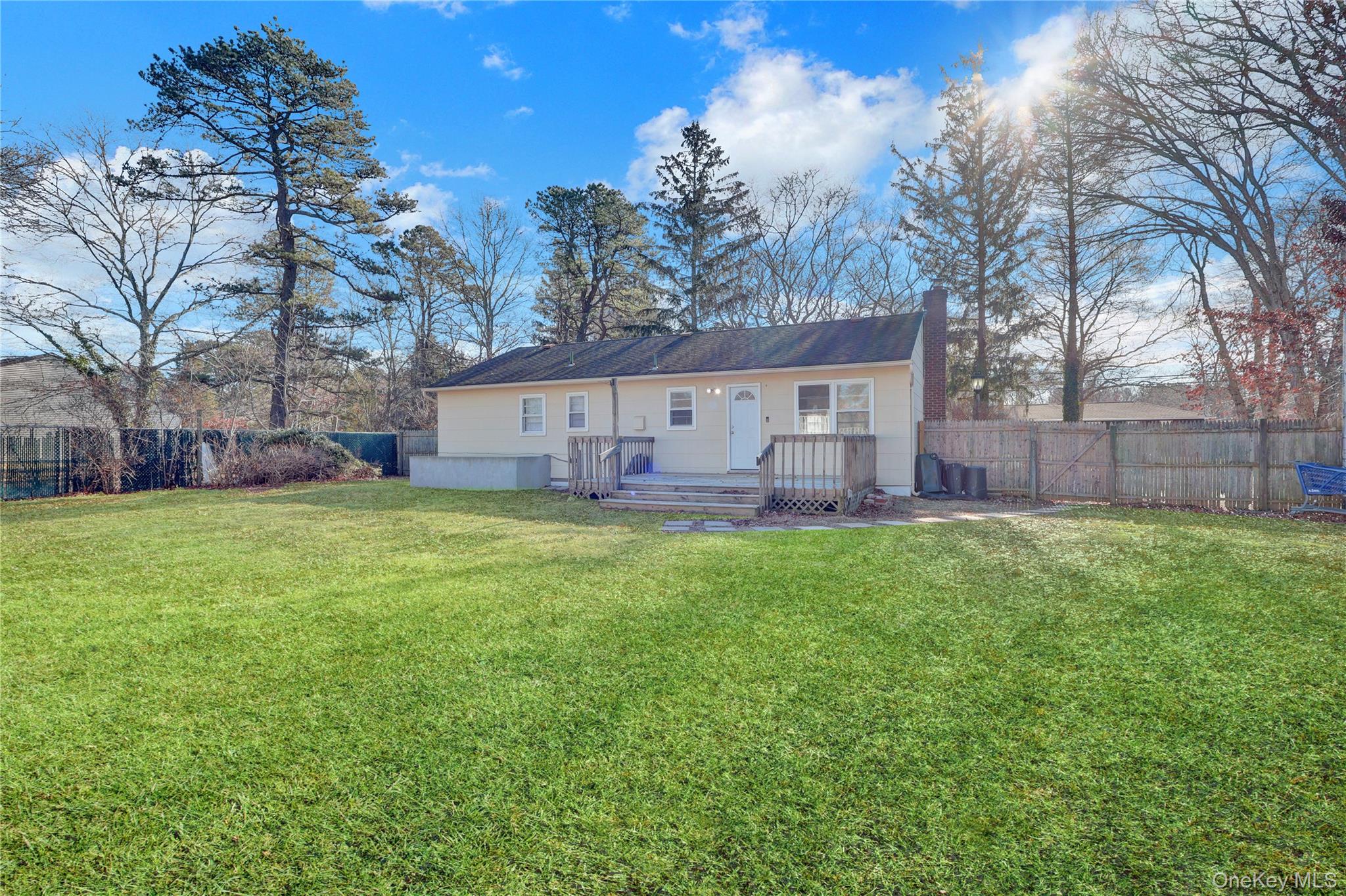 #20 photo, 57 Middle Island Road, Medford , NY 11763