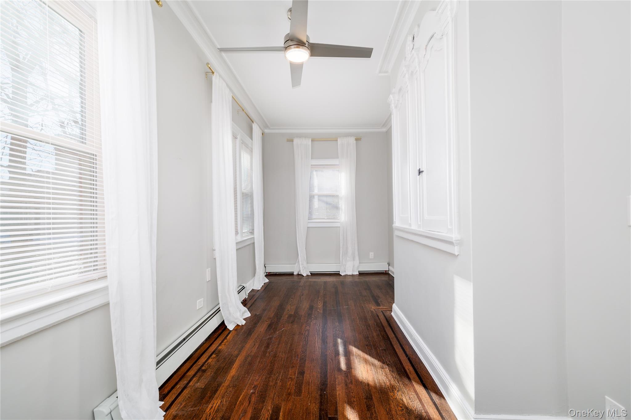 #18 photo, 41 W Penn Street, מחוז נסאו Long Beach , NY 11561