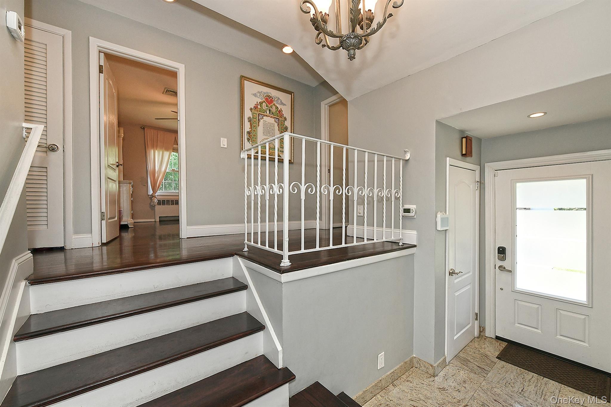 #14 photo, 2 Cherrywood Lane, নাসাউ কাউন্টি Port Washington , NY 11050