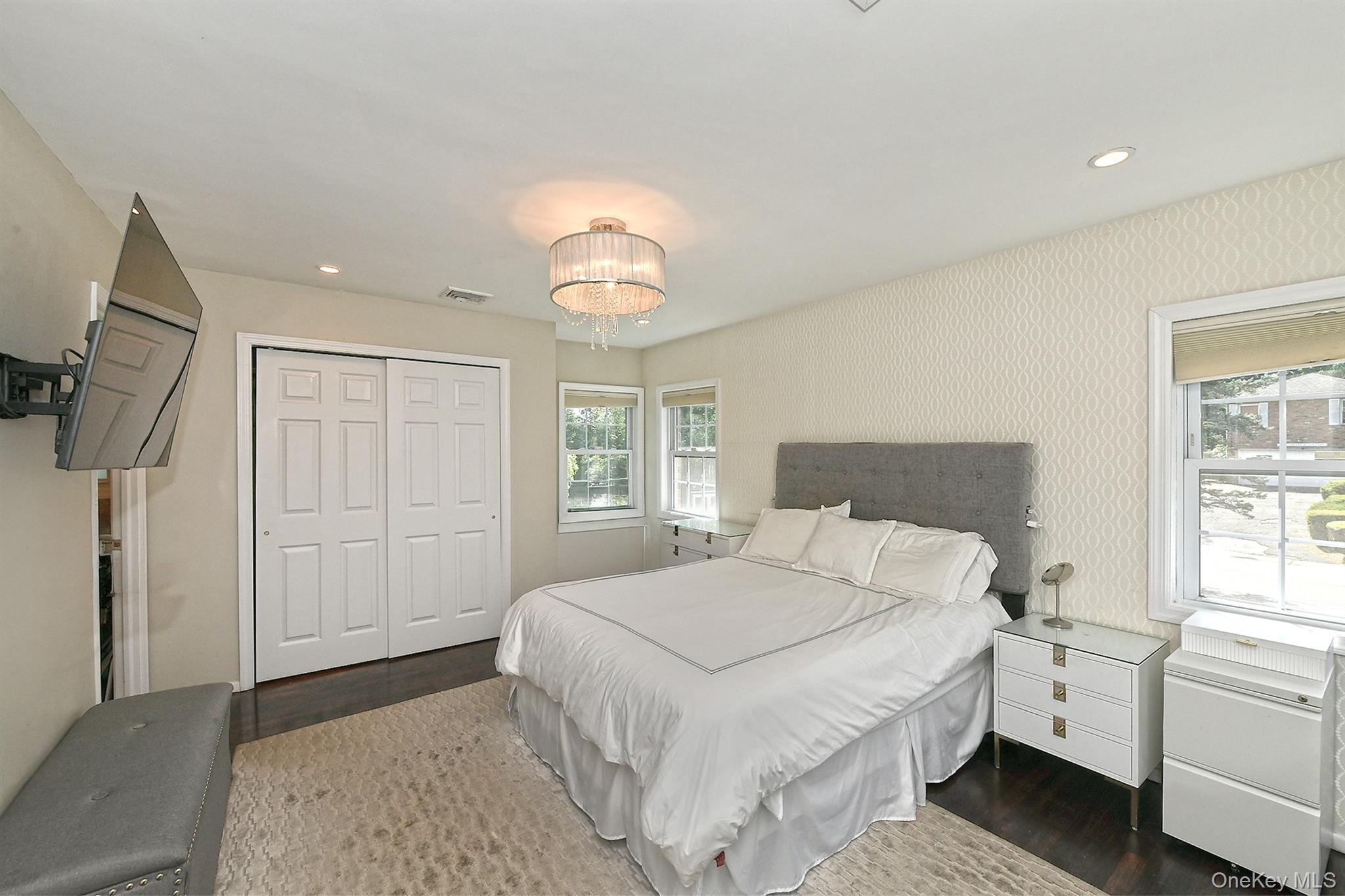 #15 photo, 2 Cherrywood Lane, নাসাউ কাউন্টি Port Washington , NY 11050