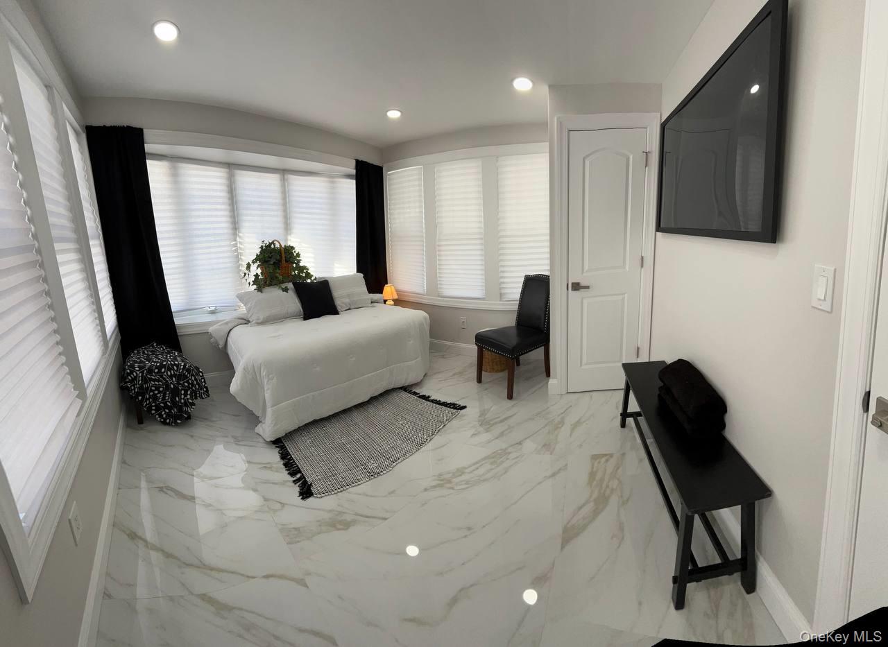 #16 photo, 53 Lee Avenue, Valley Stream , NY 11581