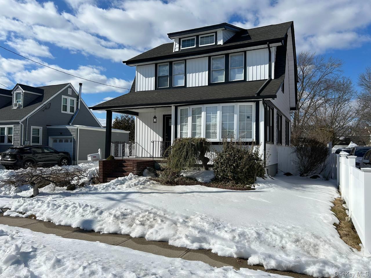 #3 photo, 53 Lee Avenue, Valley Stream , NY 11581