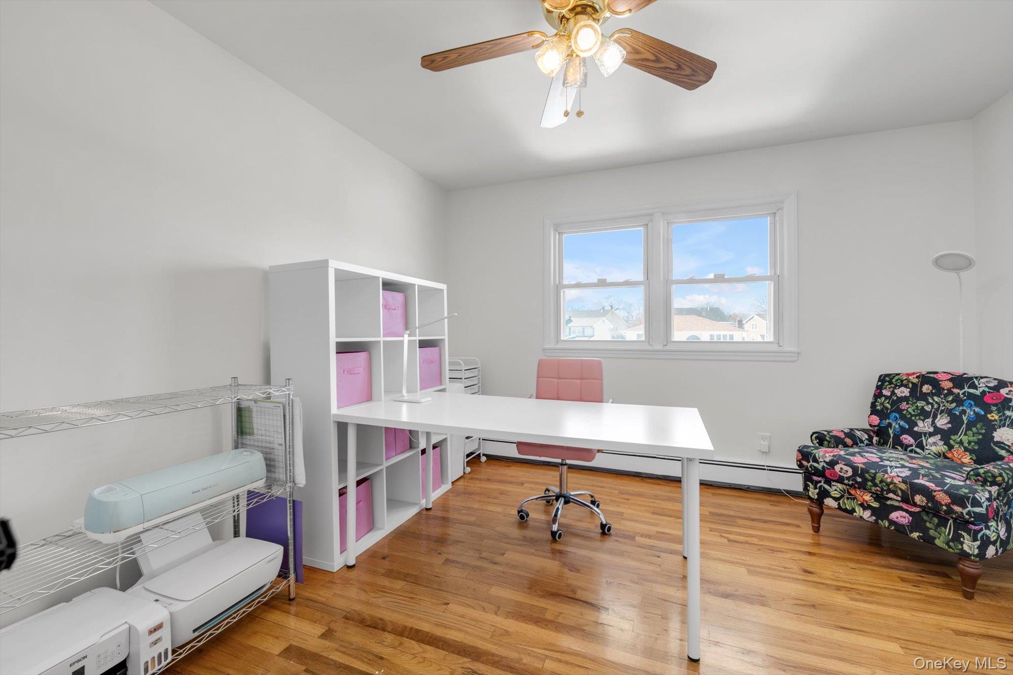 #13 photo, 381 Robyn Place, Нассау ‖ East Meadow , NY 11554