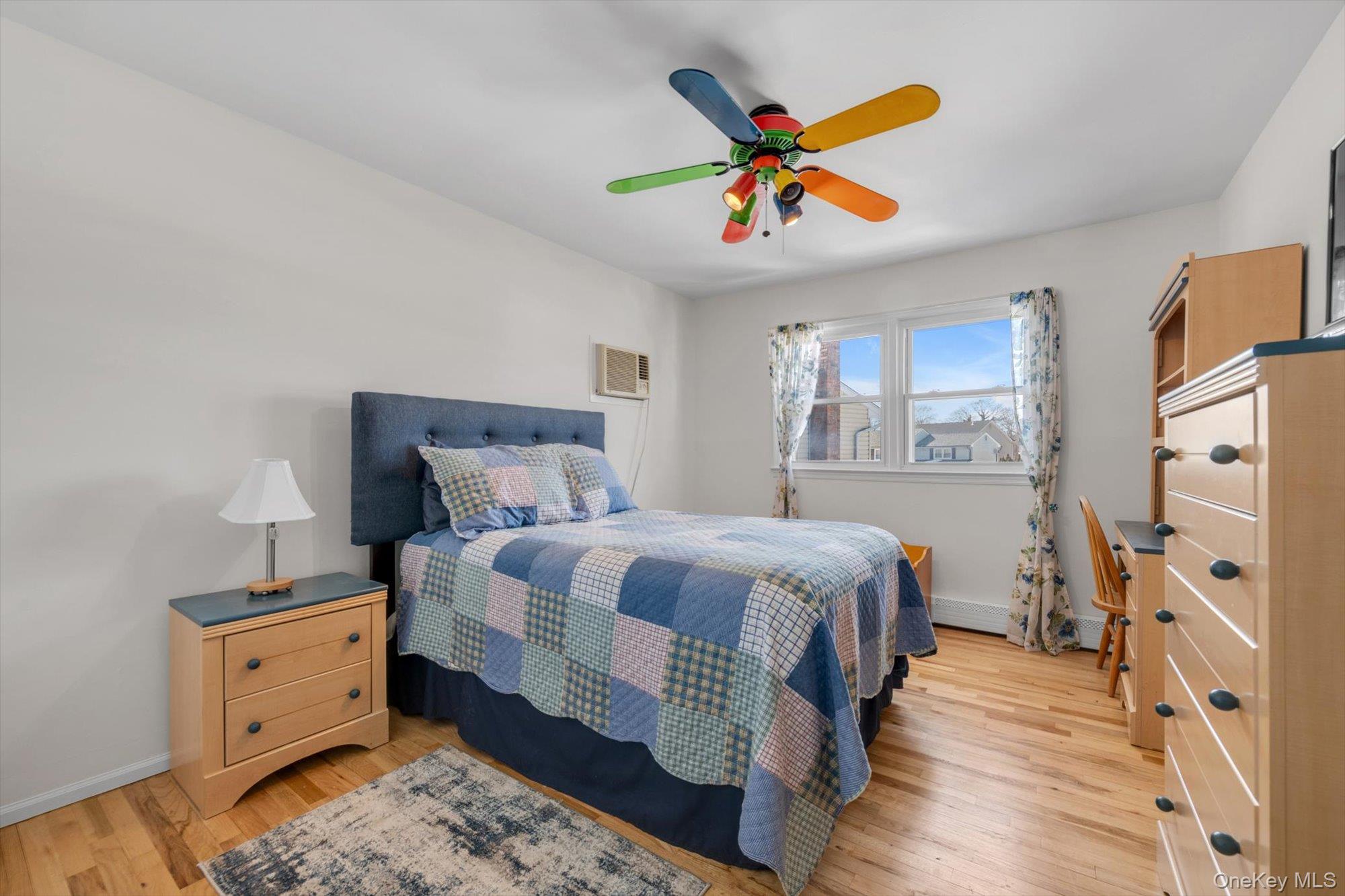 #16 photo, 381 Robyn Place, Нассау ‖ East Meadow , NY 11554