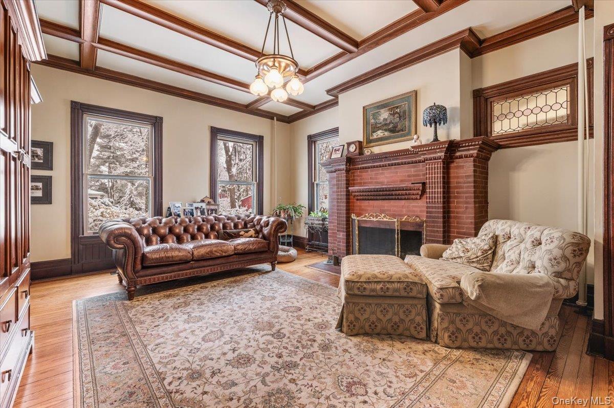 #17 photo, 103 Highland Avenue, Northport , NY 11768