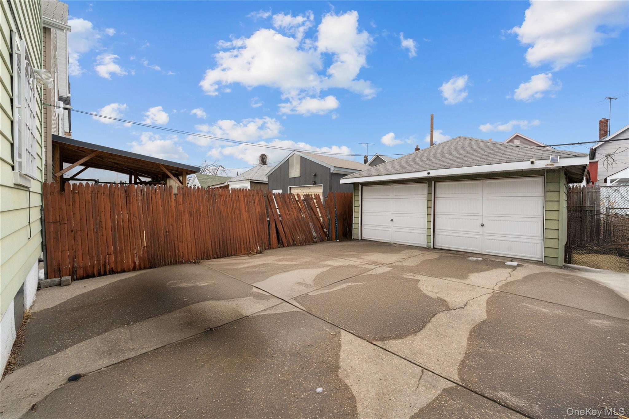 #12 photo, 10735 107th Street, Куинс ‖ Ozone Park , NY 11417