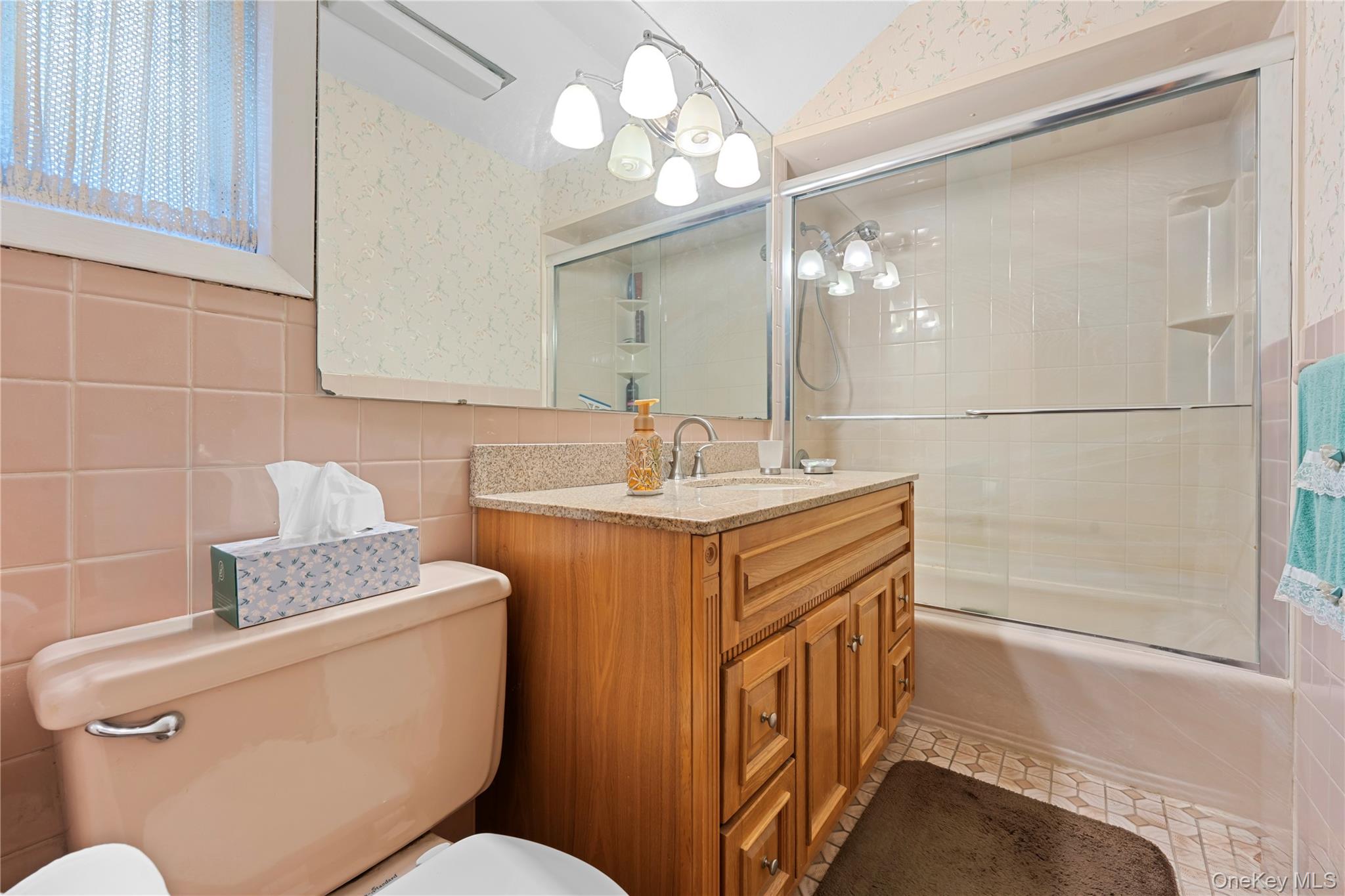 #9 photo, 10735 107th Street, Куинс ‖ Ozone Park , NY 11417