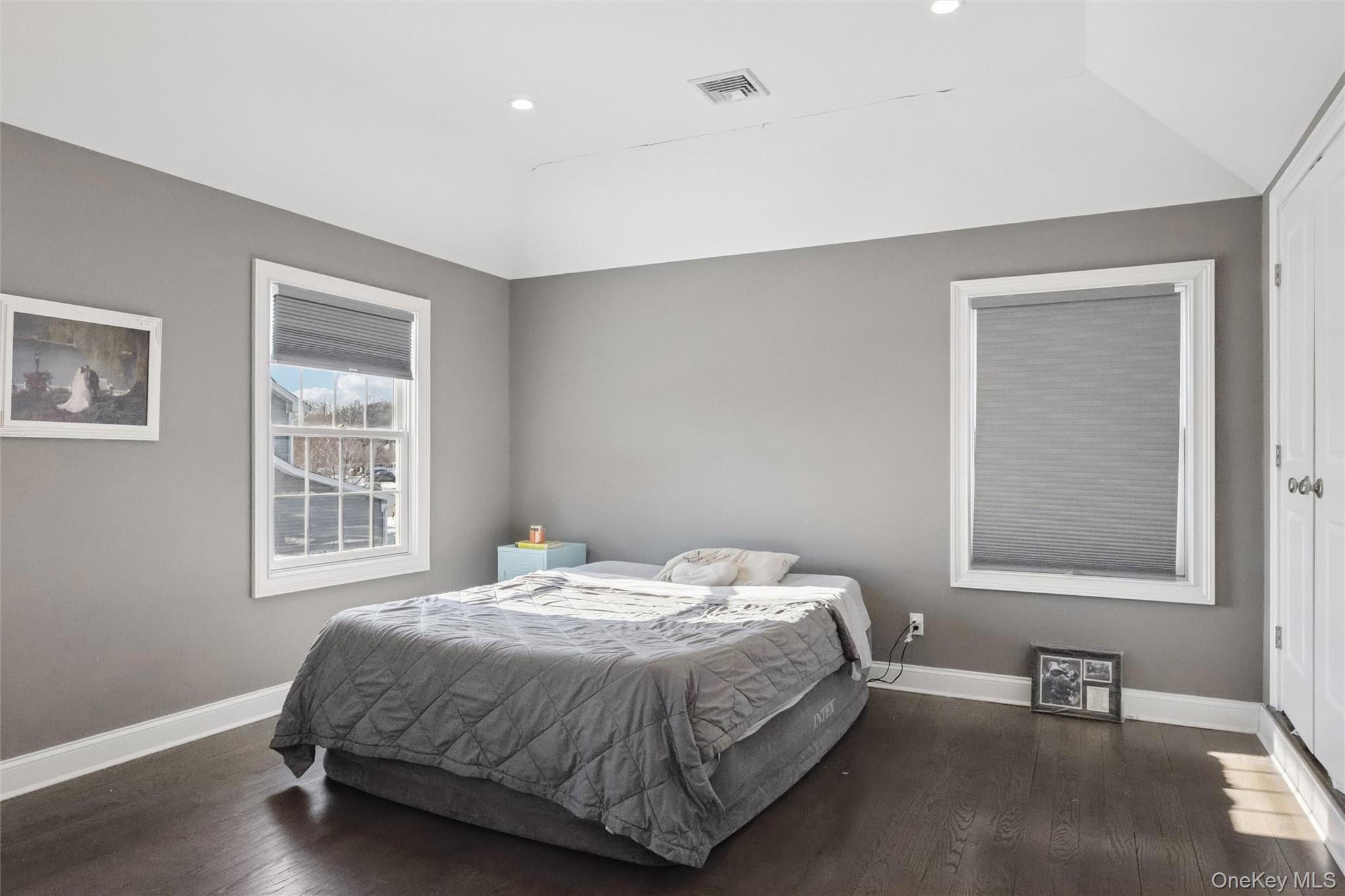 #15 photo, 9 Saber Lane, সাফোক কাউন্টি Kings Park , NY 11754