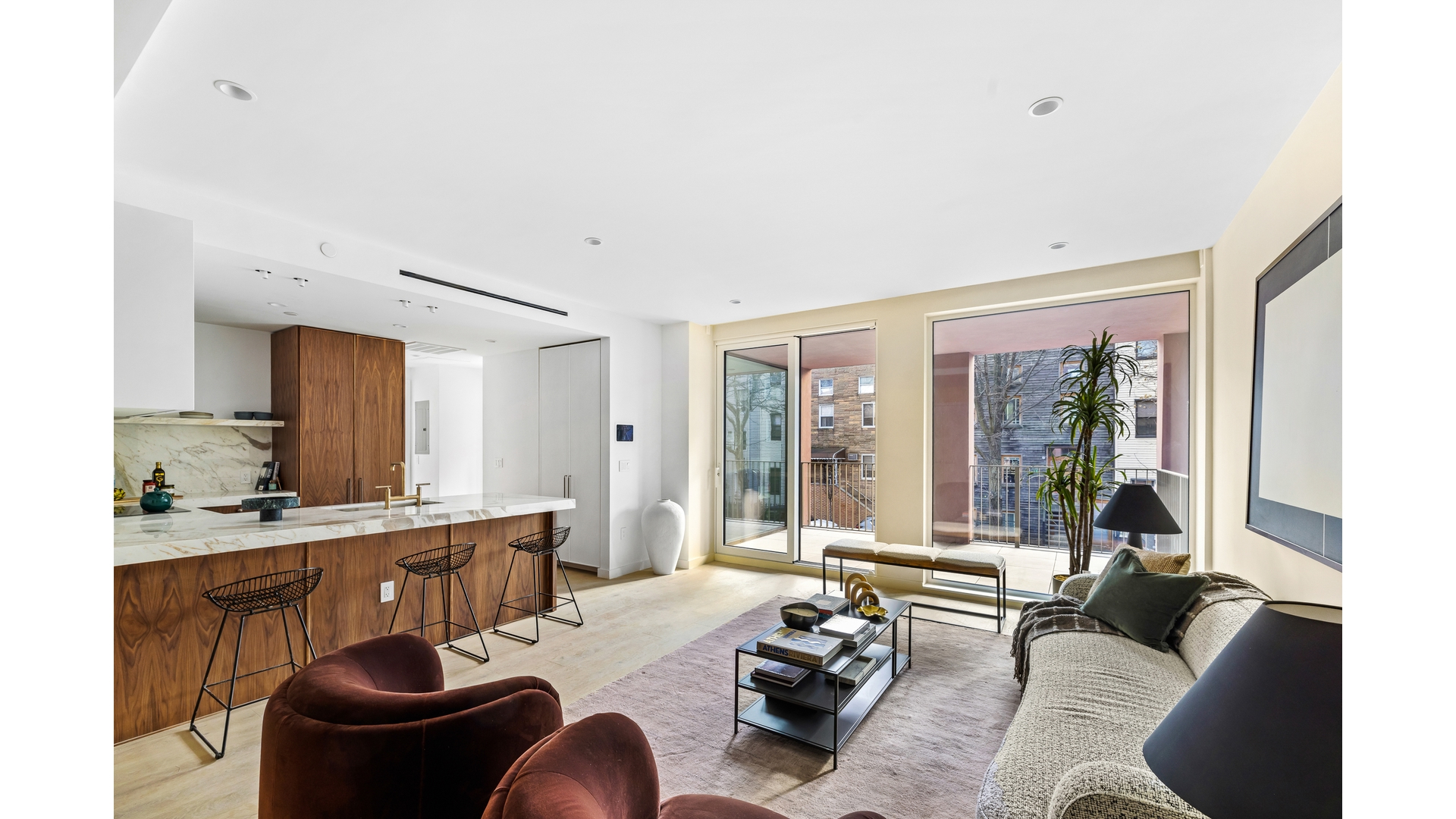 #3 photo, 109 DEVOE Street, הברונקס Williamsburg , NY 11211