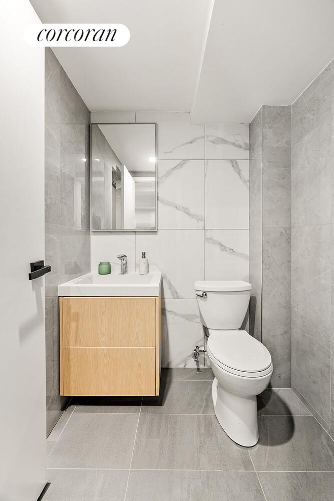 #9 photo, 924 LAFAYETTE Avenue, הברונקס Stuyvesant Heights , NY 11221