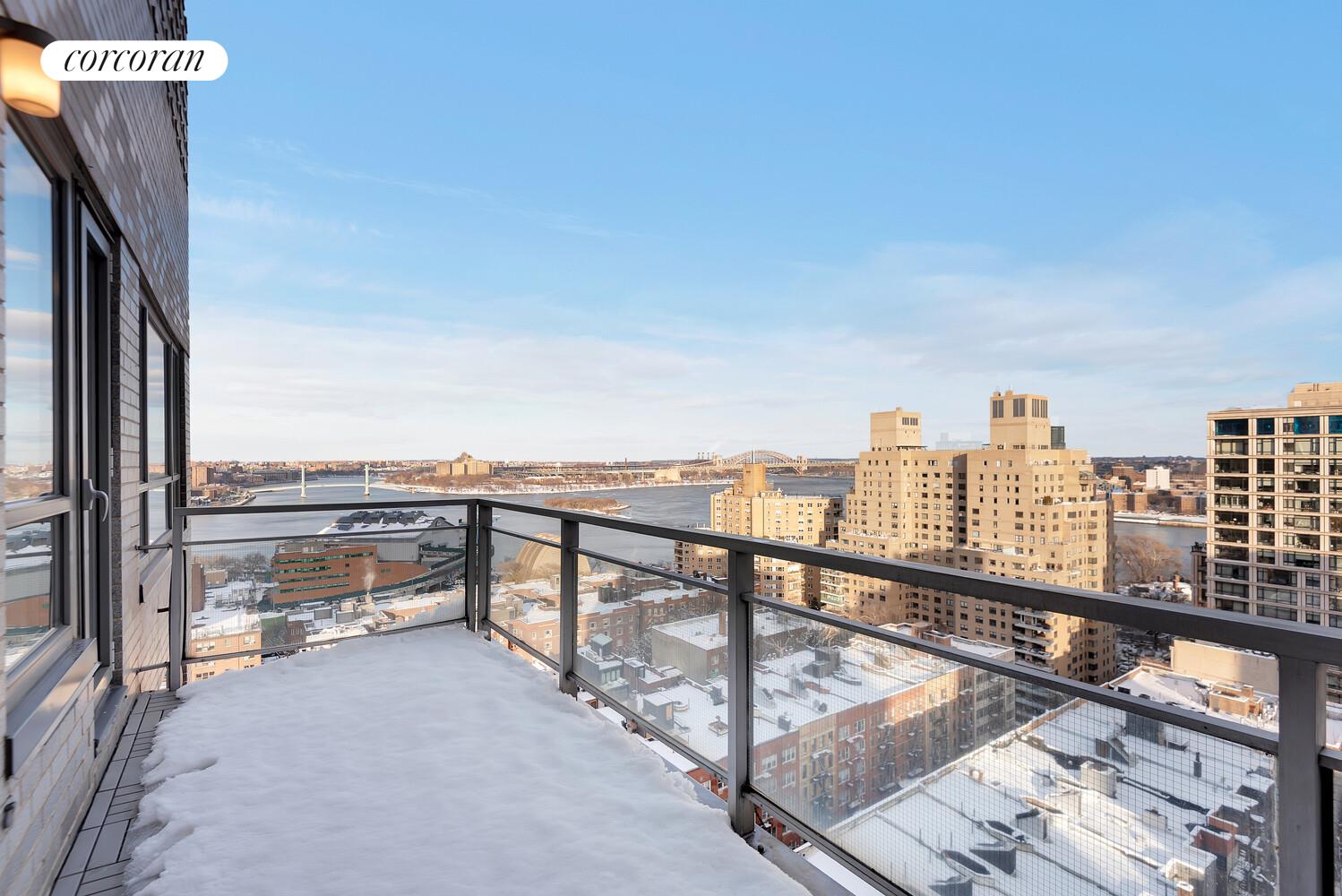 #15 photo, New York City, Yorkville , NY 10128