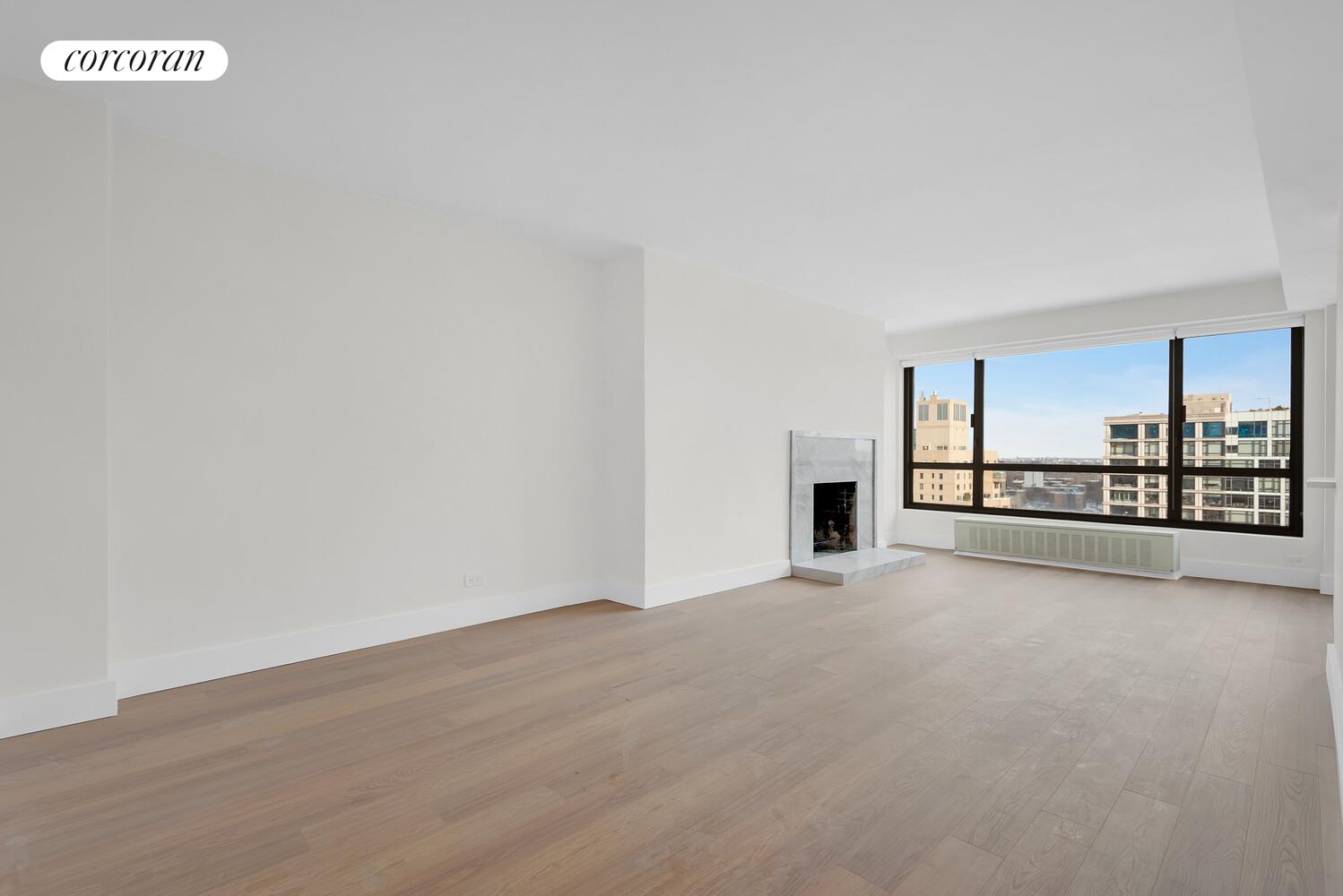 #5 photo, New York City, Yorkville , NY 10128