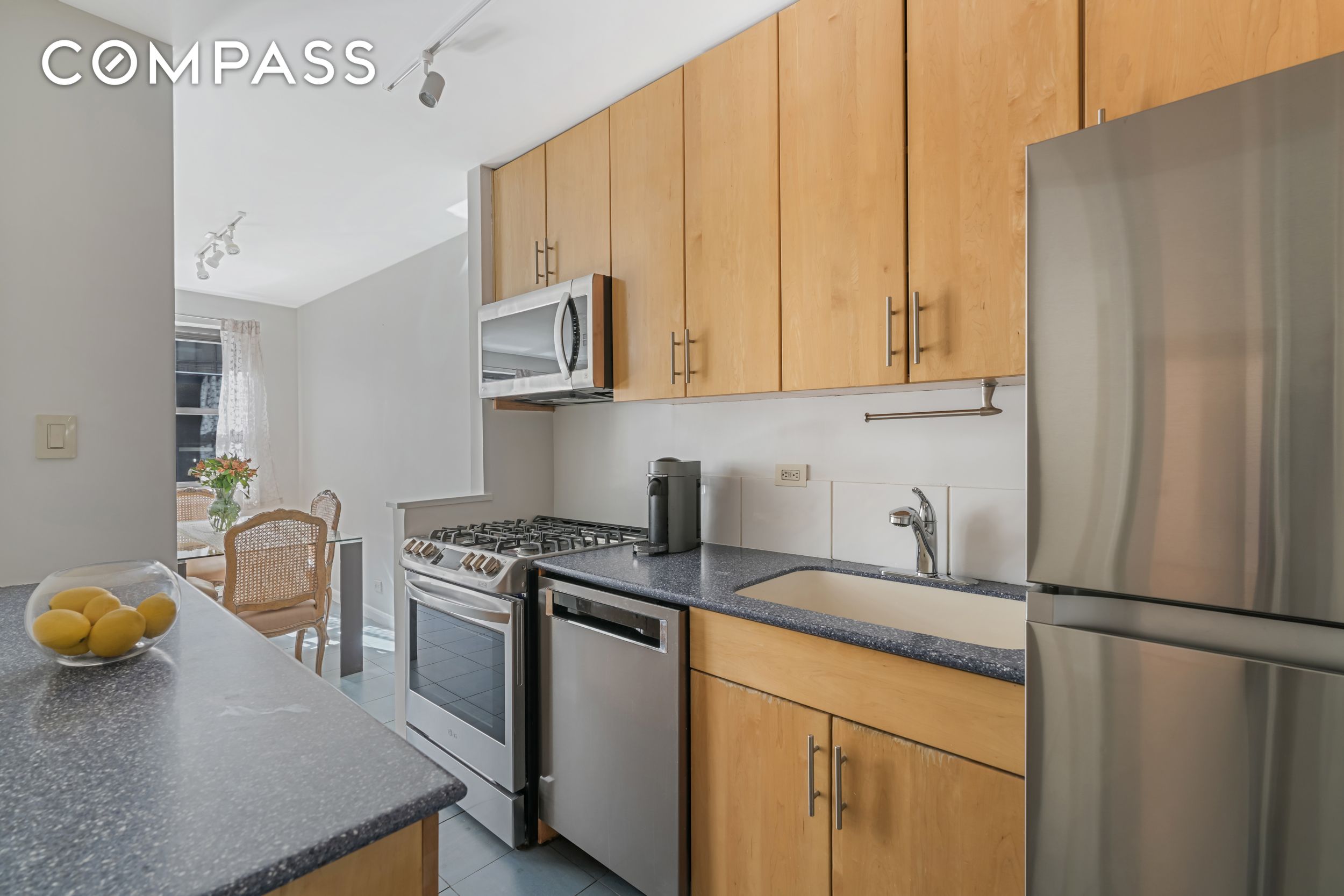 #8 photo, 357 E 57th Street, मैनहटन Sutton Place , NY 10022