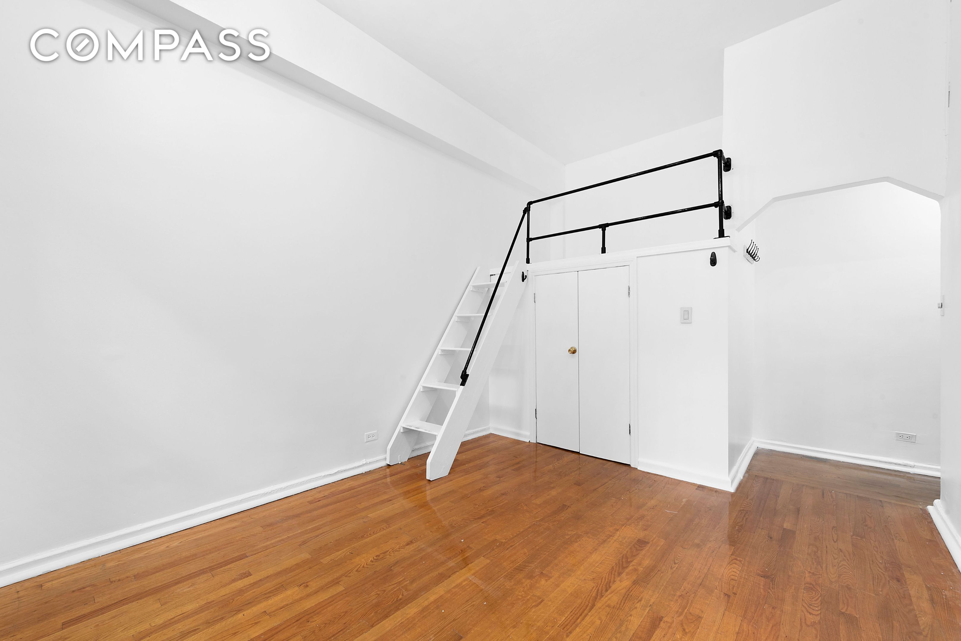 #1 photo, New York City, 맨해튼 Washington Heights , NY 10032