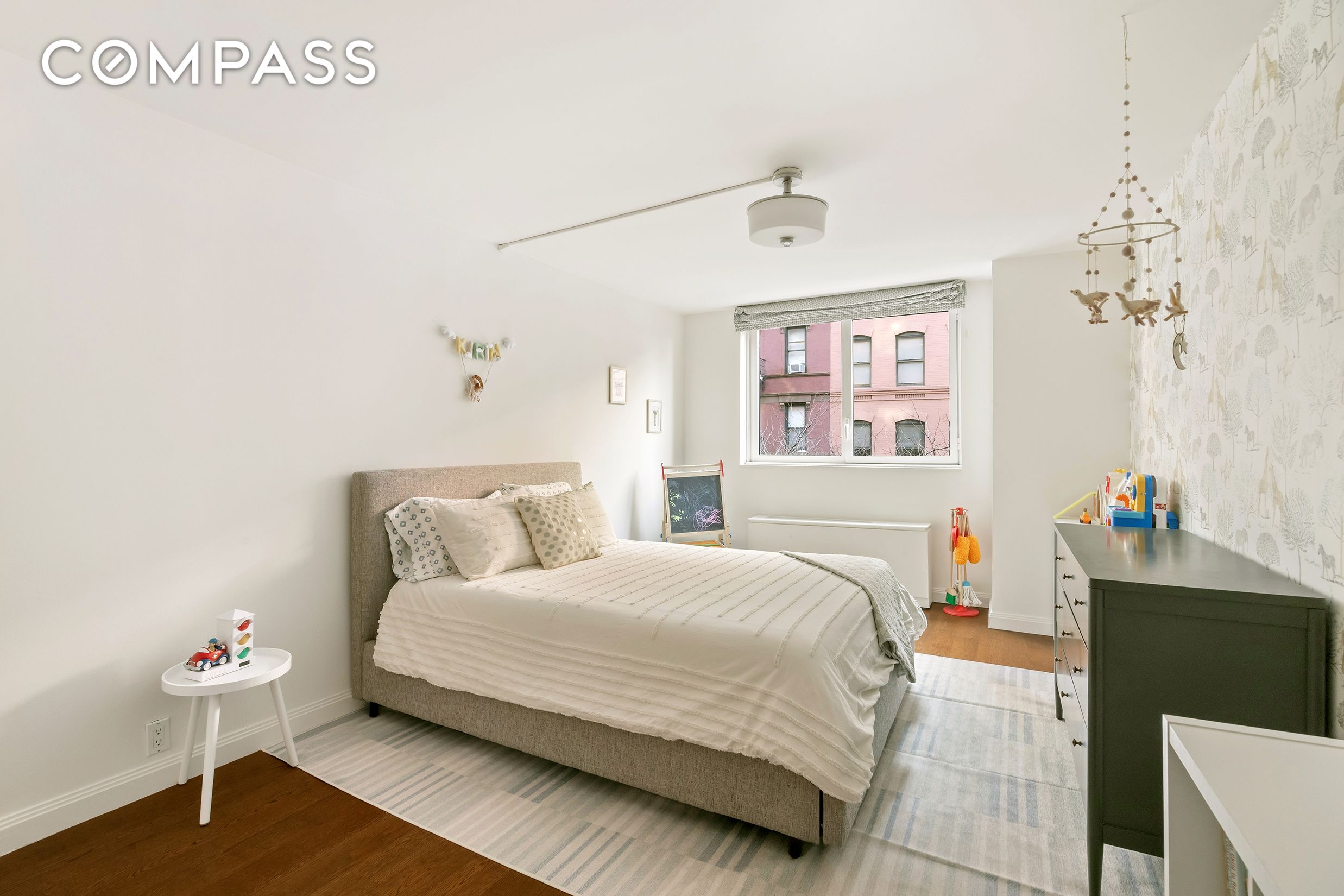 #9 photo, 200 E 94th Street, Upper East Side , NY 10128