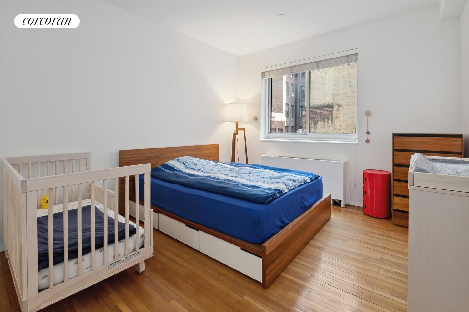 #3 photo, 205 E 22ND Street, Gramercy Park , NY 10010