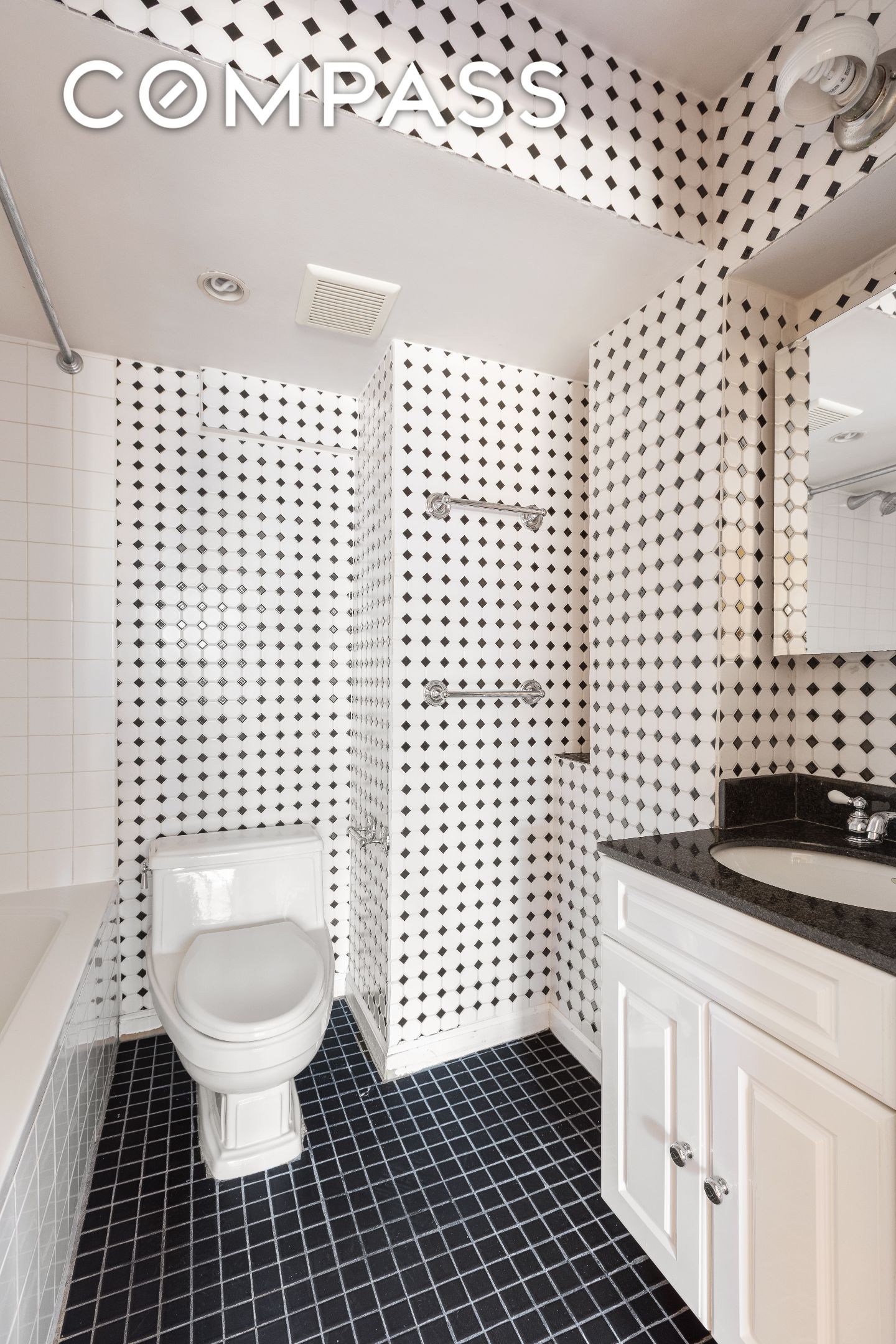 #10 photo, 210 E 36th Street, Murray Hill , NY 10016