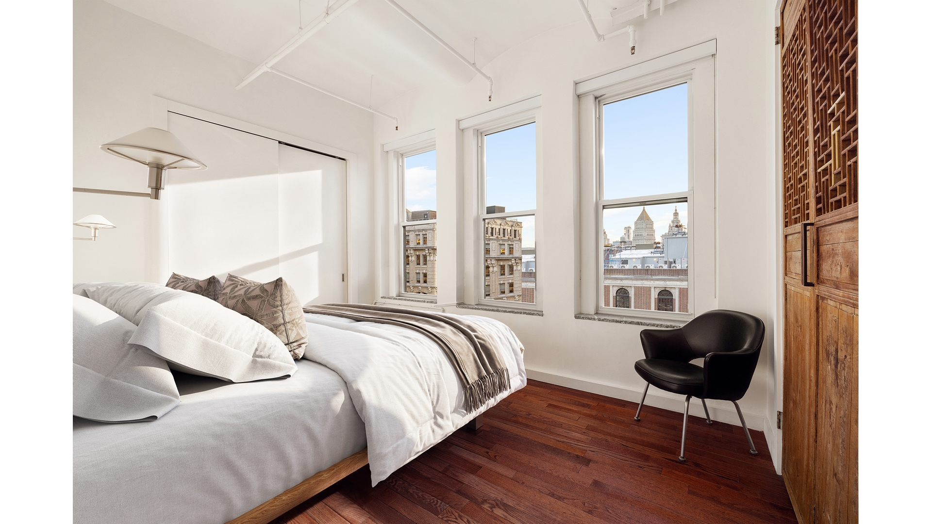 #10 photo, 543 BROADWAY, SoHo , NY 10012