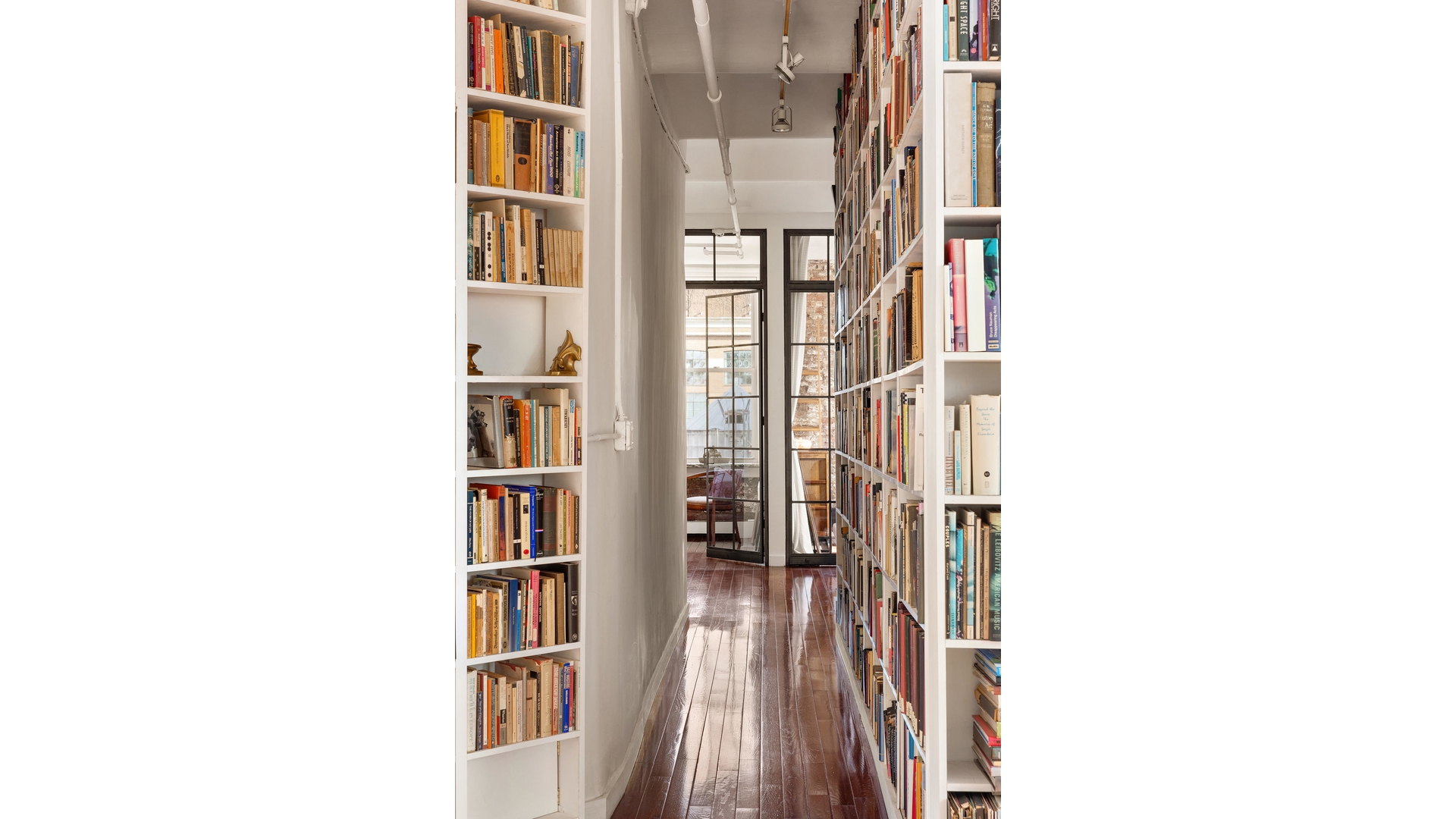 #19 photo, 543 BROADWAY, SoHo , NY 10012