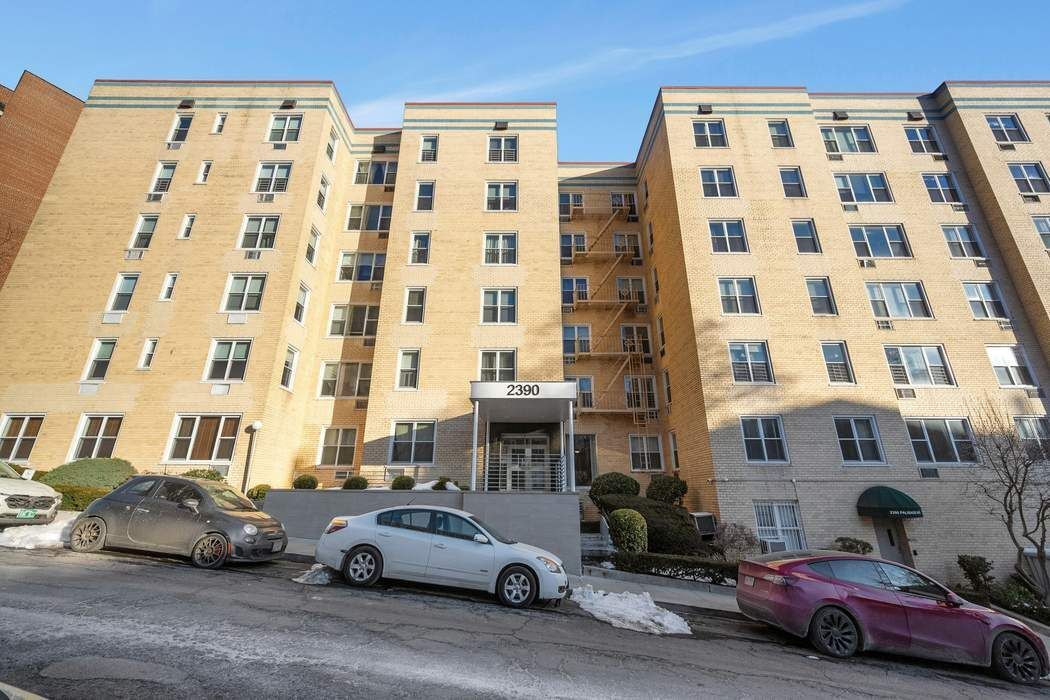 #20 photo, 2390 Palisade Avenue, Spuyten Duyvil , NY 10463