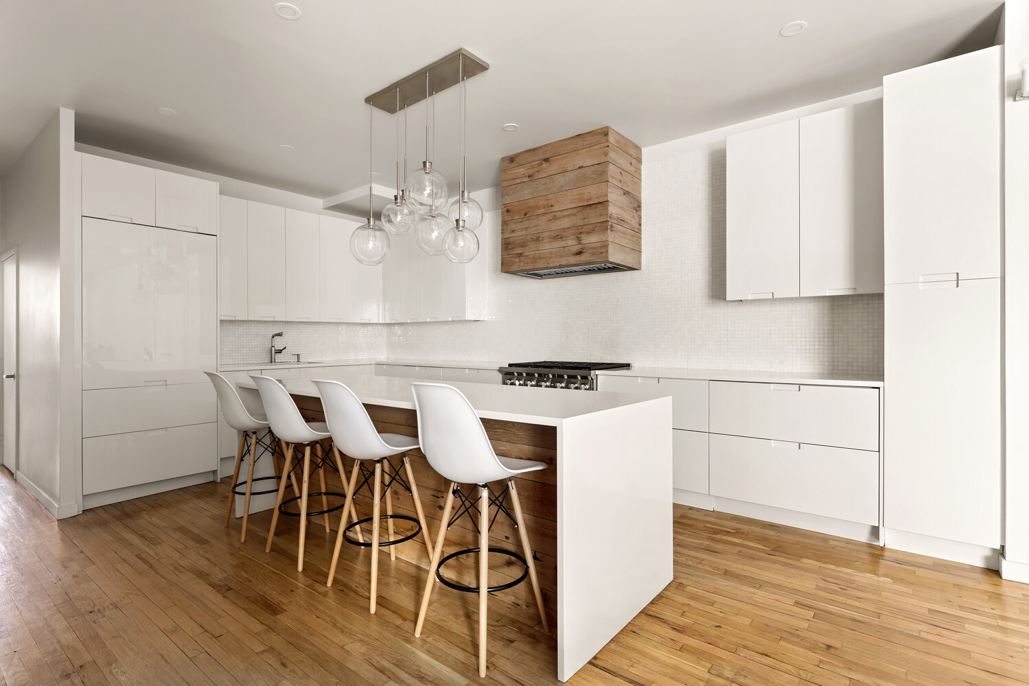 #5 photo, 414 W 51ST Street, Hell's Kitchen , NY 10019