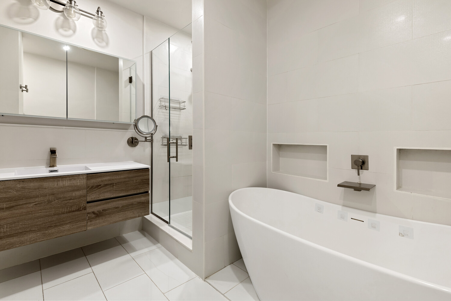 #8 photo, 414 W 51ST Street, Hell's Kitchen , NY 10019