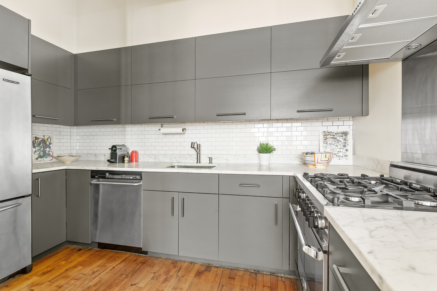 #6 photo, 109 W 26TH Street, Chelsea , NY 10001