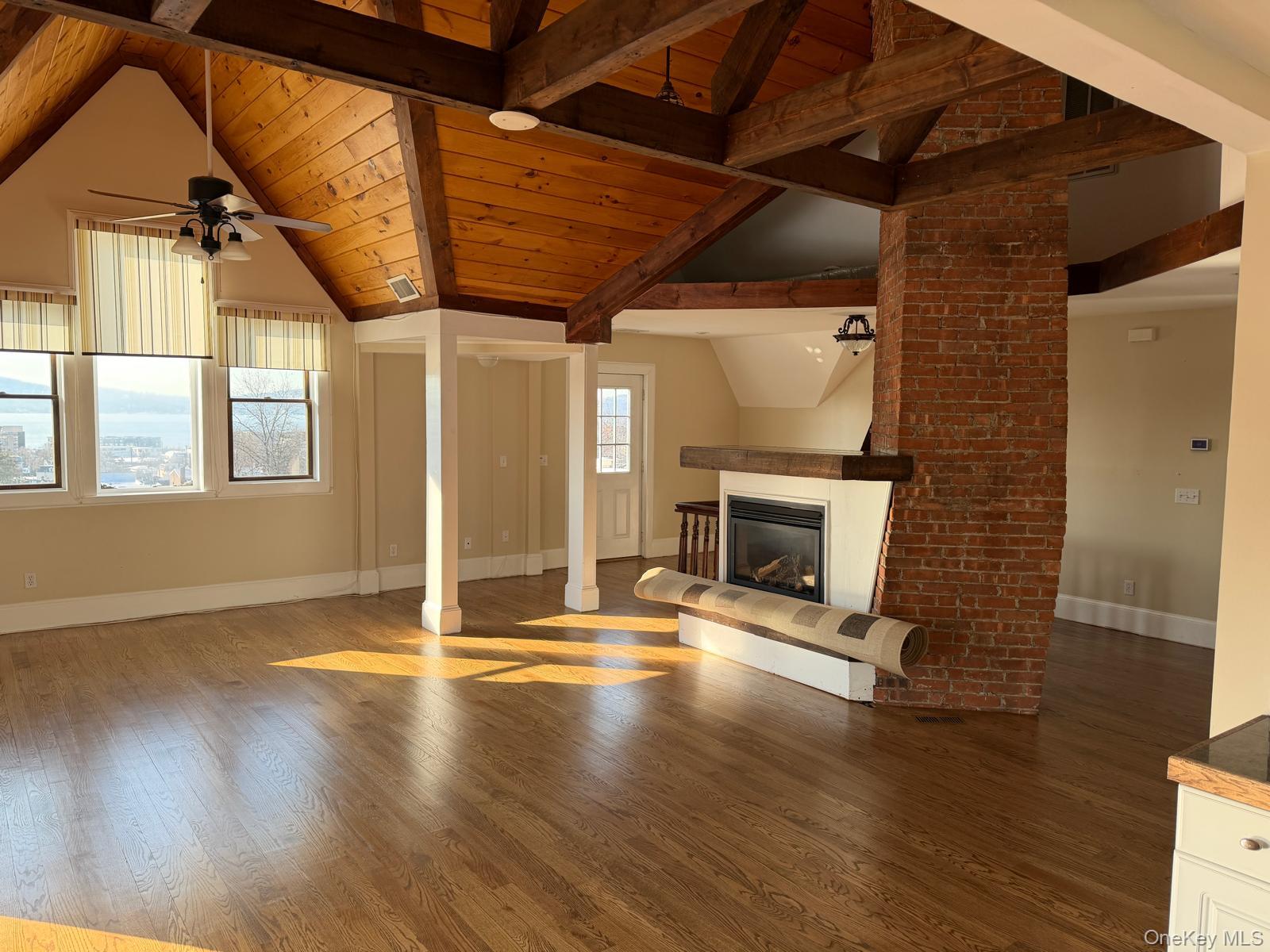 #4 photo, 54 N Broadway, Tarrytown , NY 10591