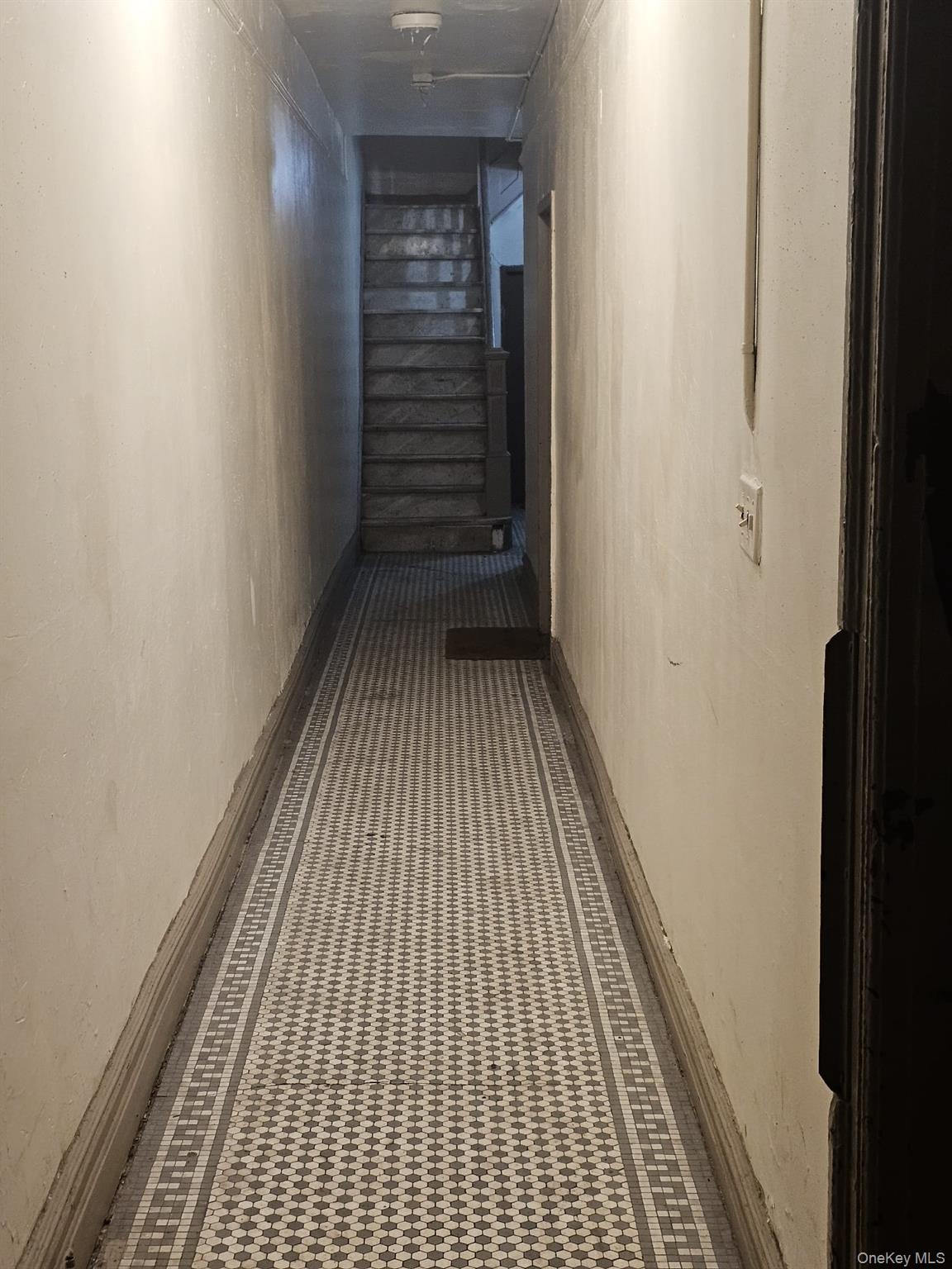 #3 photo, 1056 Longfellow Avenue, Bronx , NY 10459