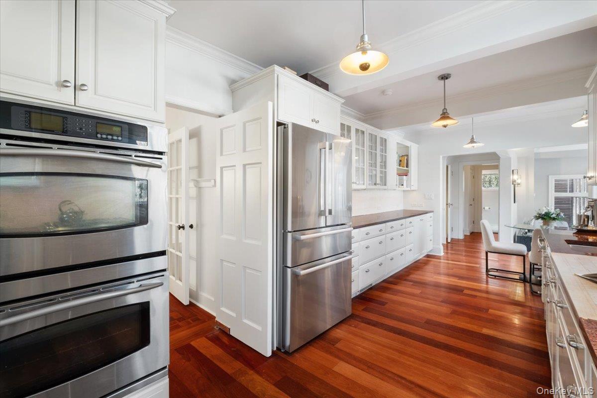 #13 photo, 27 Huntington Avenue, Scarsdale , NY 10583