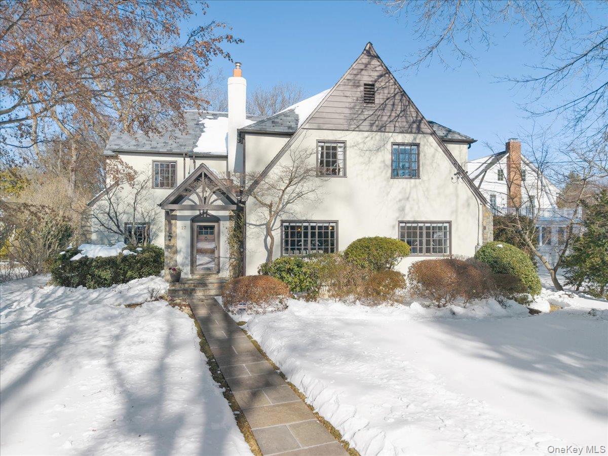 #2 photo, 27 Huntington Avenue, Scarsdale , NY 10583