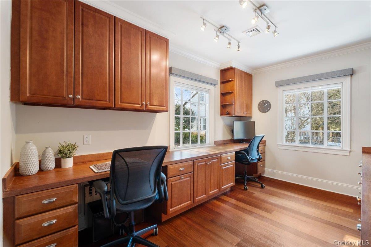 #20 photo, 27 Huntington Avenue, Scarsdale , NY 10583