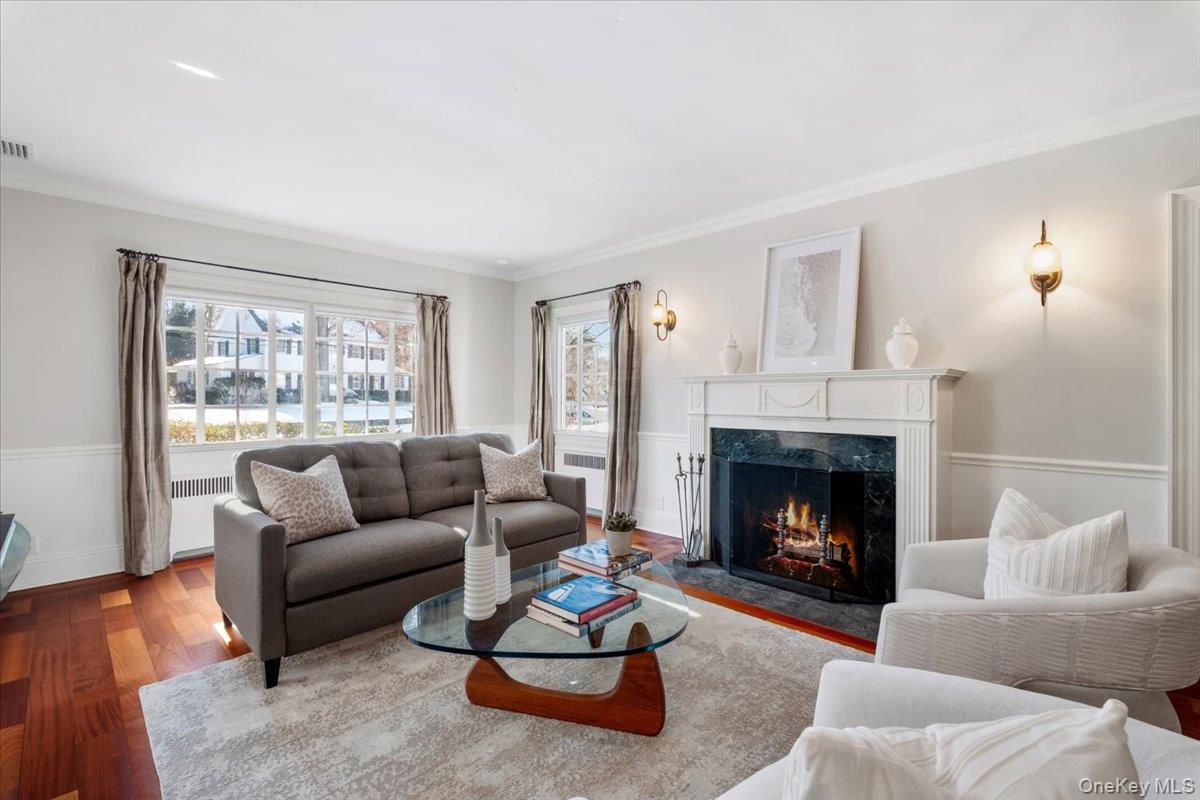 #4 photo, 27 Huntington Avenue, Scarsdale , NY 10583