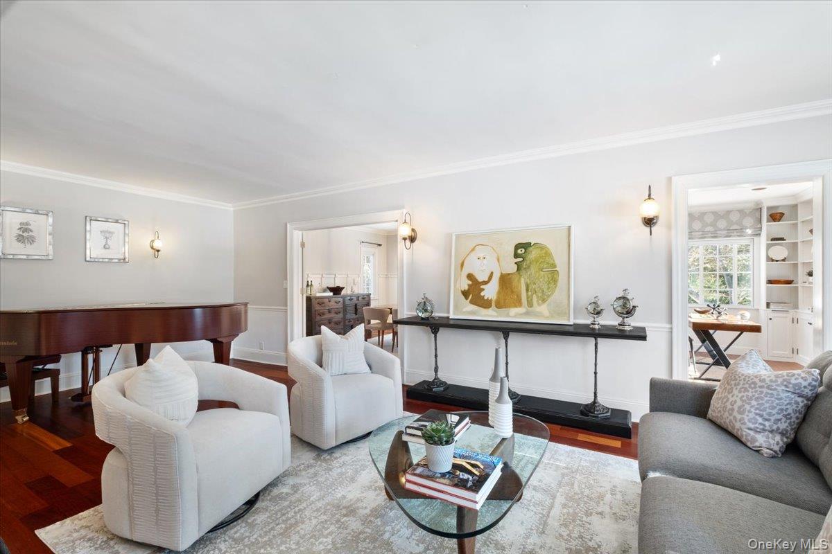 #6 photo, 27 Huntington Avenue, Scarsdale , NY 10583