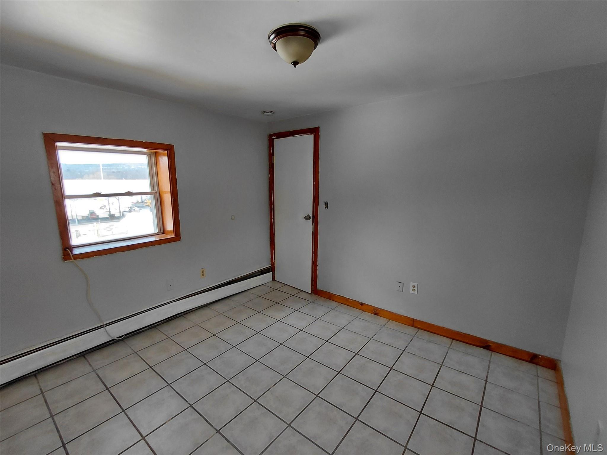 #5 photo, 2071 Ulster Avenue, Kingston , NY 12449