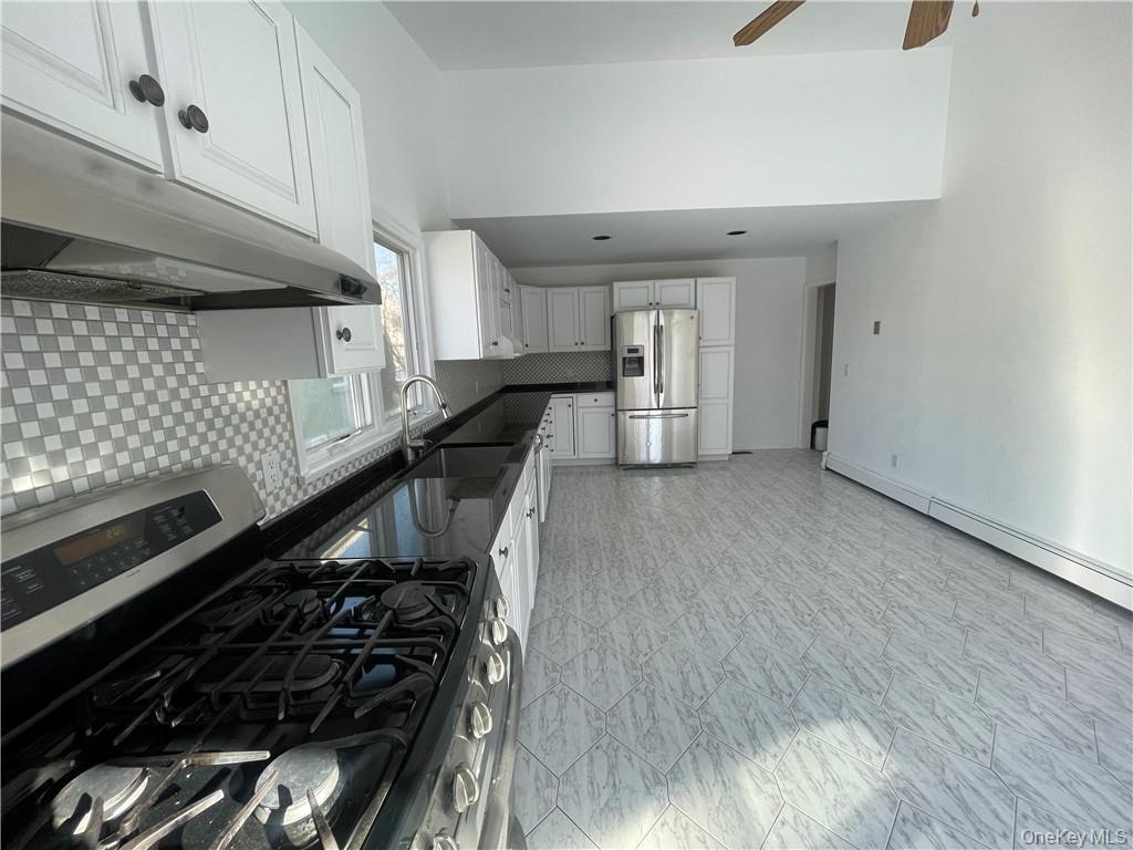 #12 photo, 40 Roanoke Avenue, Rye Brook , NY 10573