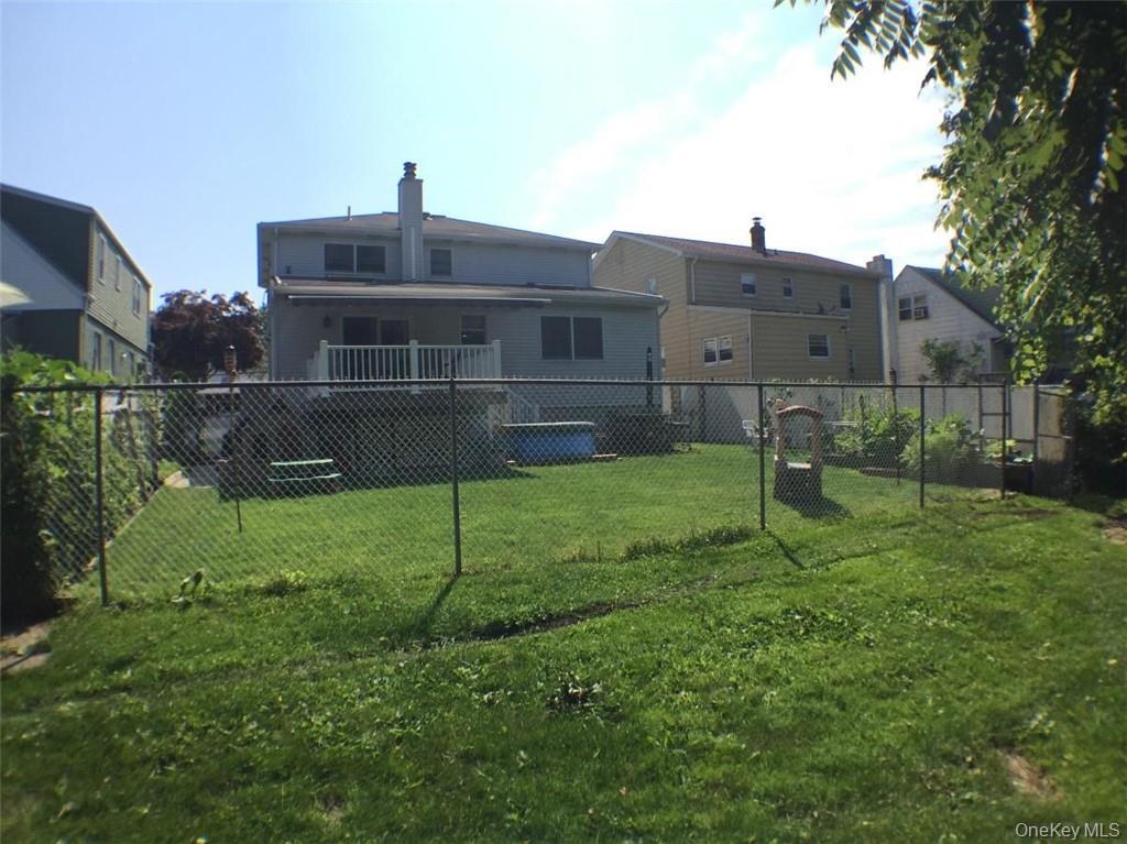 #2 photo, 40 Roanoke Avenue, Rye Brook , NY 10573