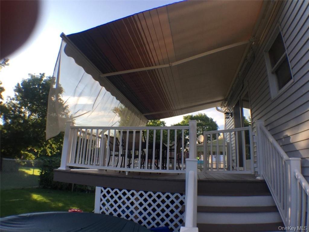 #4 photo, 40 Roanoke Avenue, Rye Brook , NY 10573