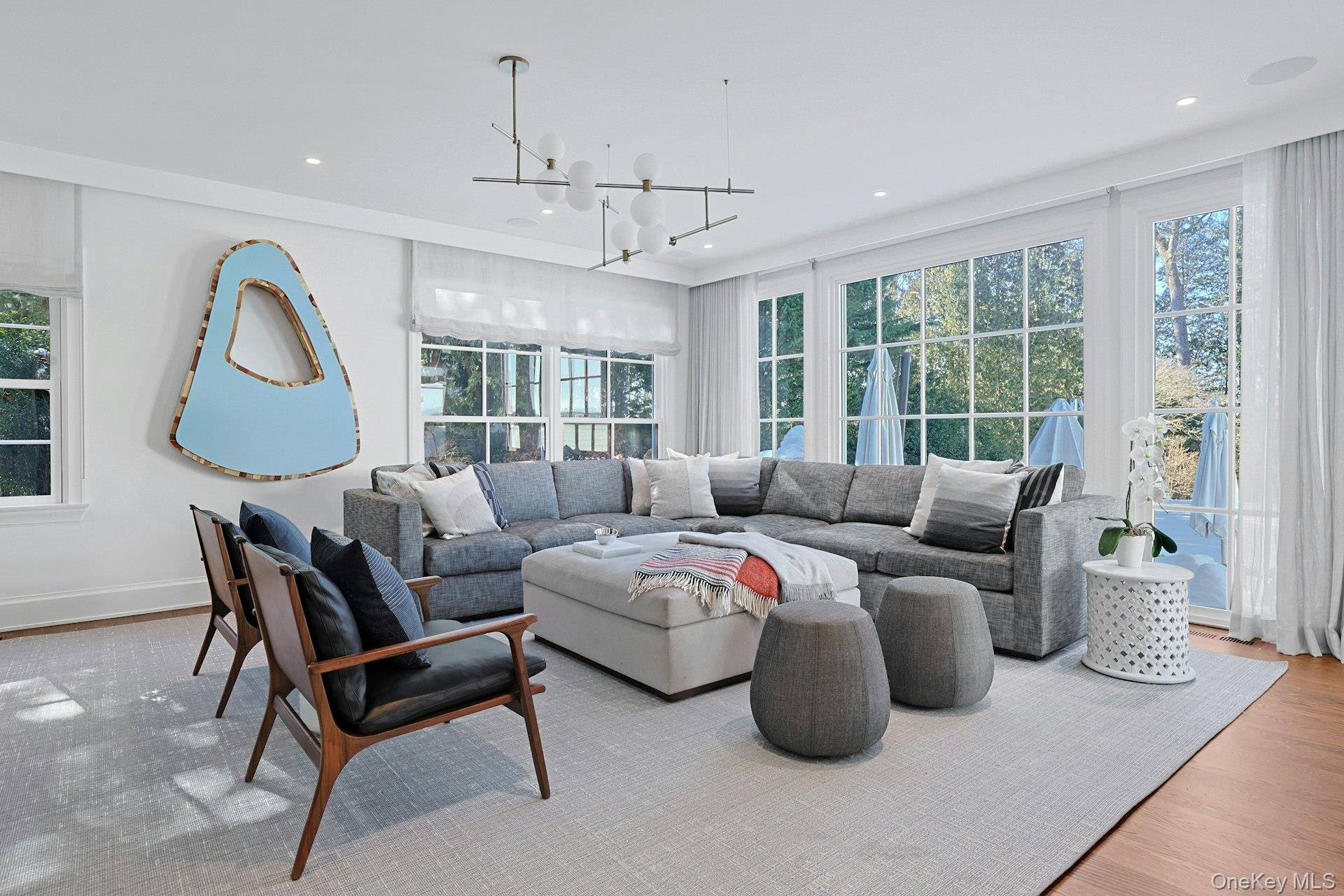 #11 photo, 19 Overlook Road, Scarsdale , NY 10583