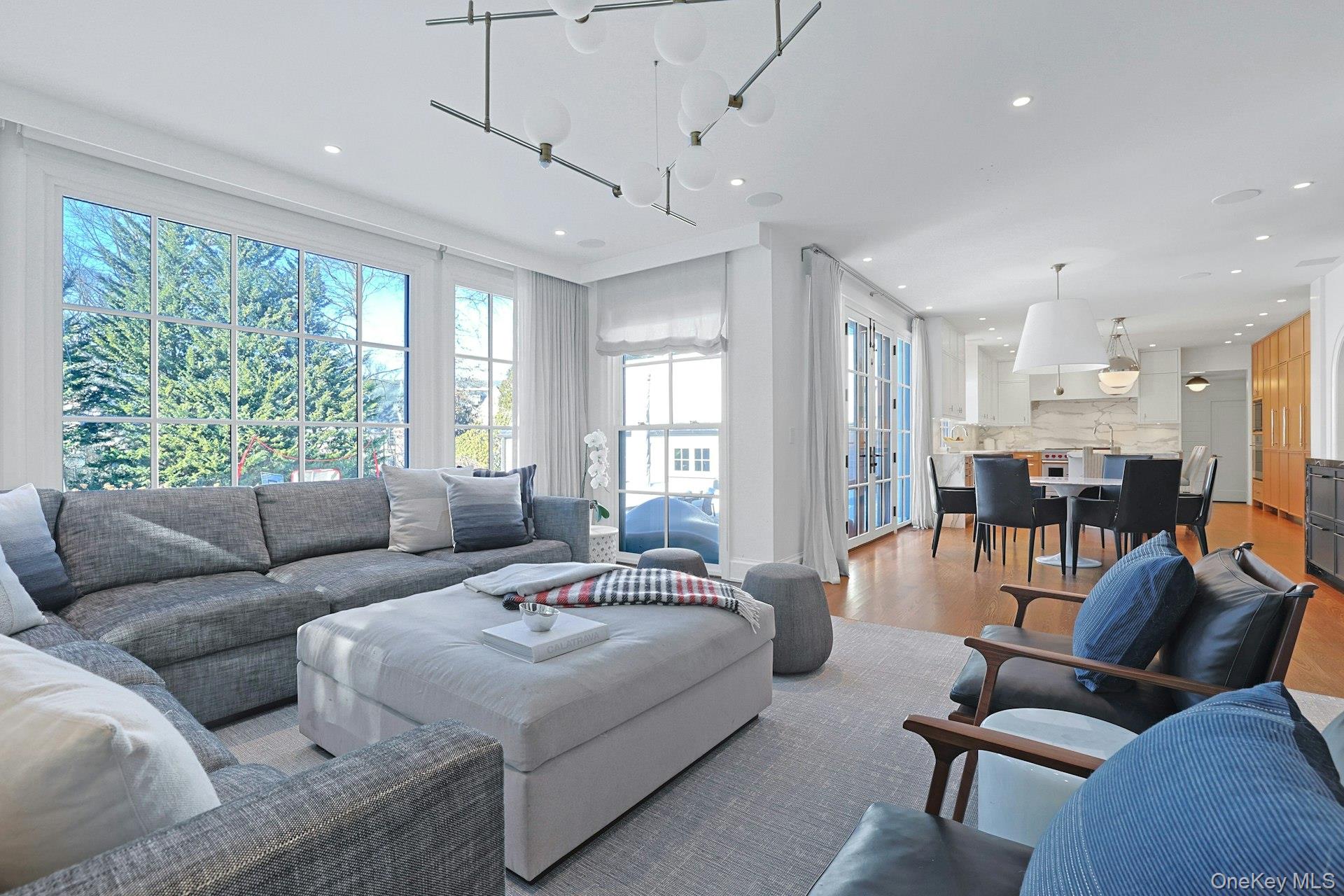 #12 photo, 19 Overlook Road, Scarsdale , NY 10583