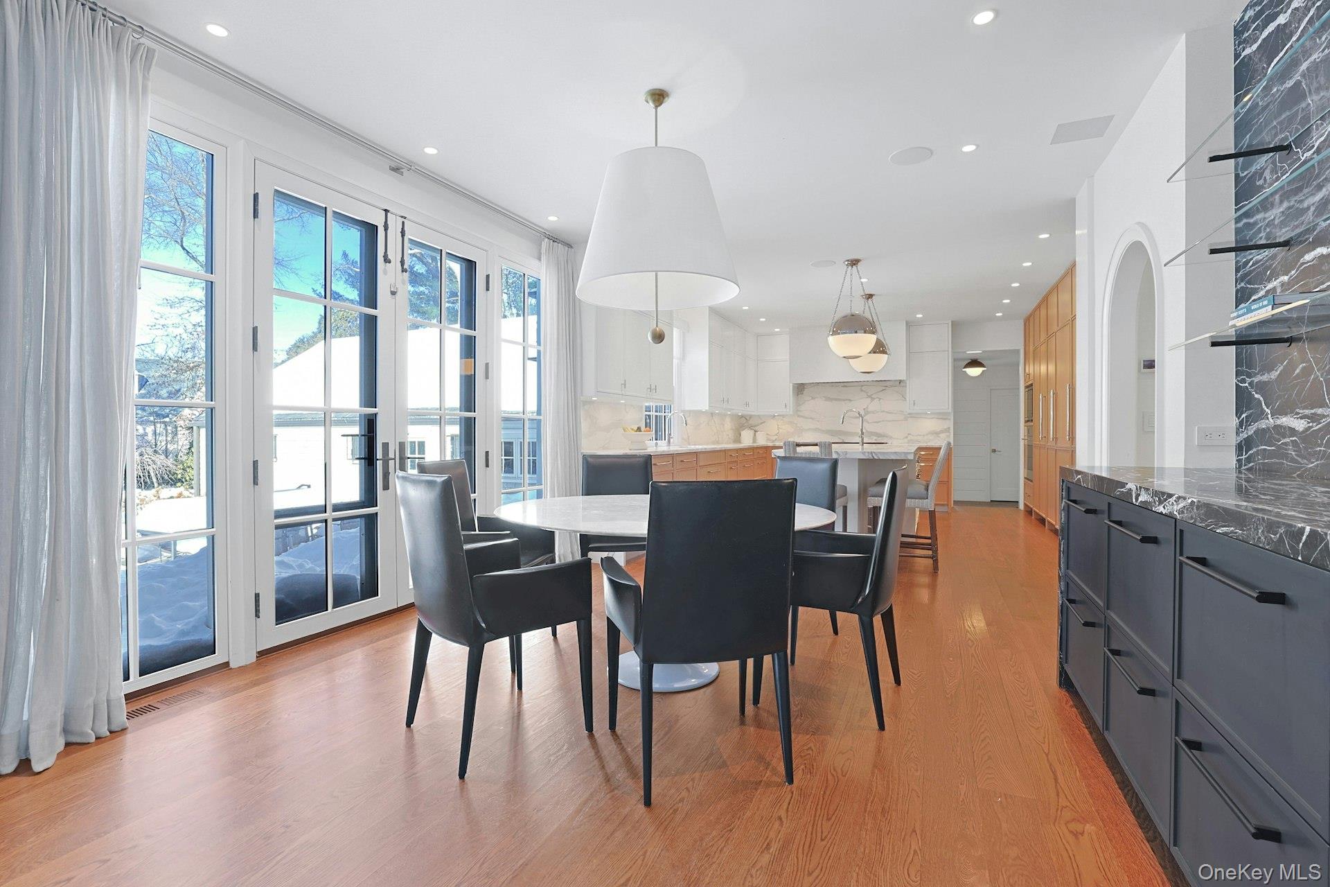 #13 photo, 19 Overlook Road, Scarsdale , NY 10583